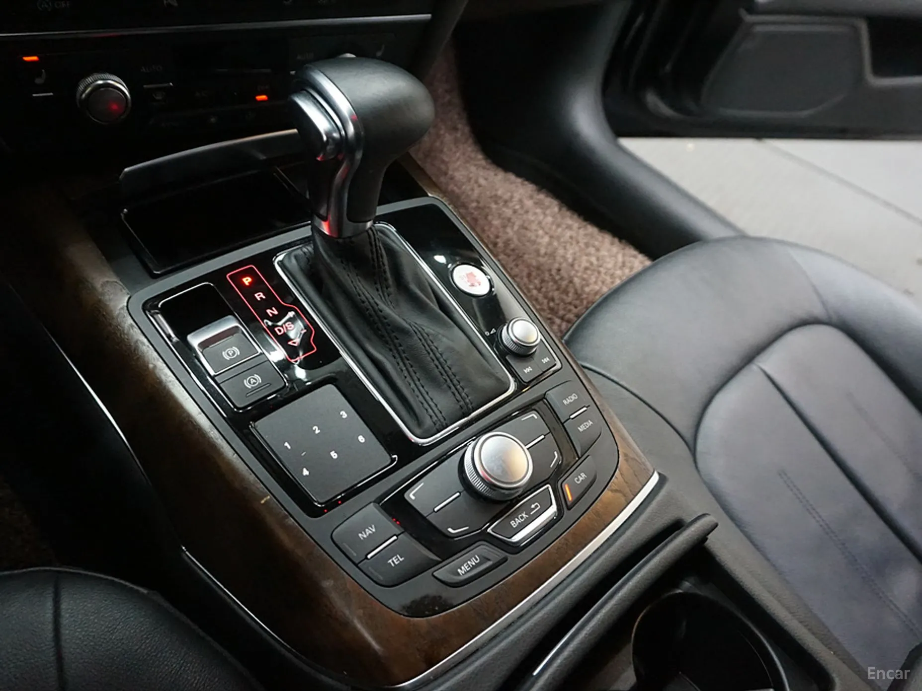 Audi A7 превью 9