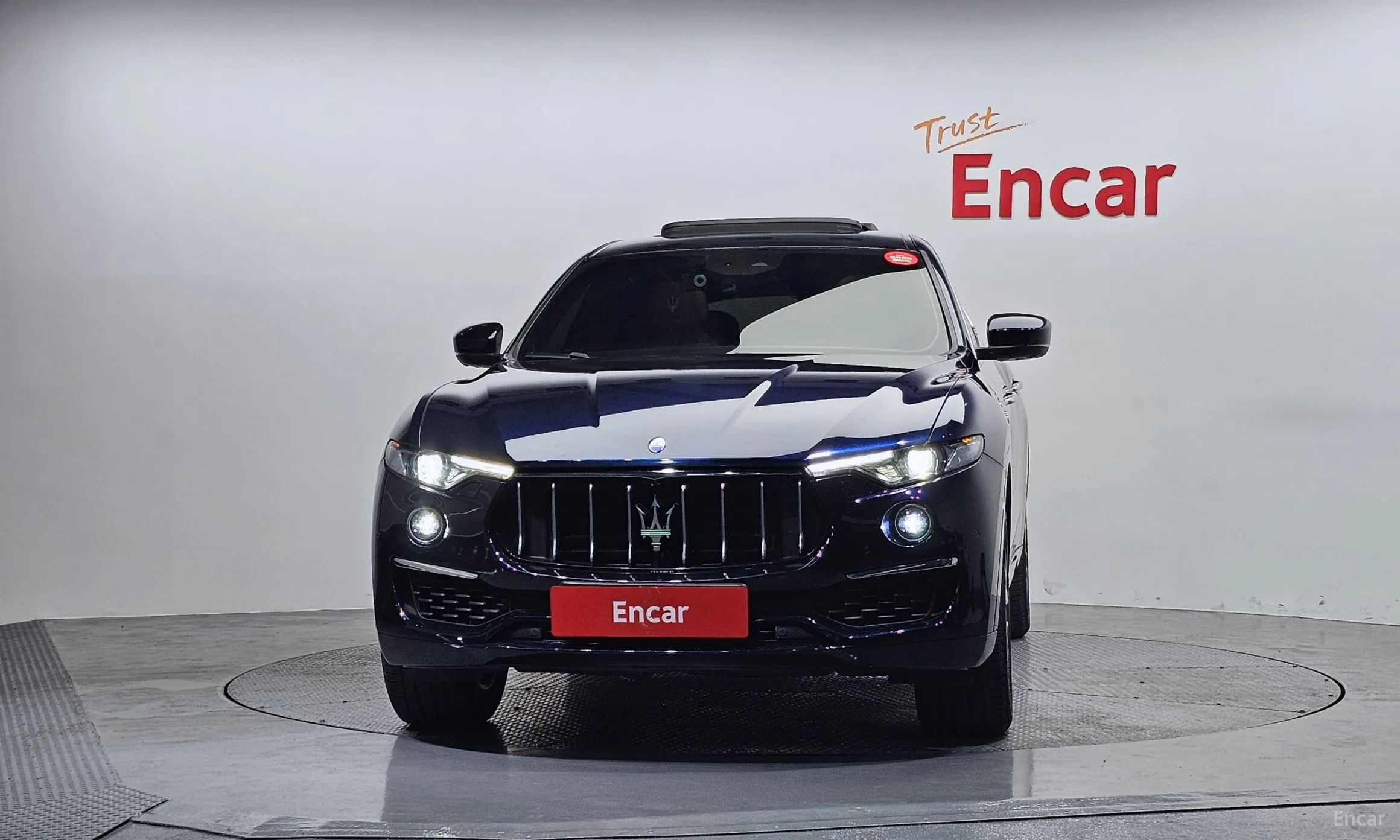 Maserati Levante превью 3