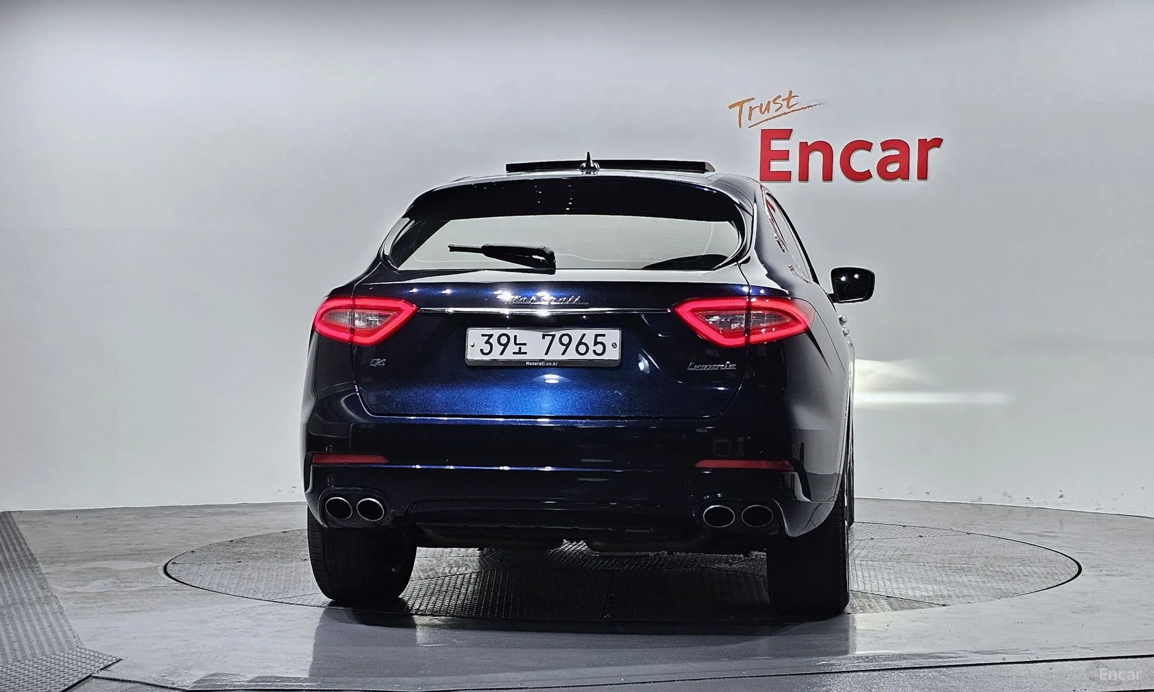 Maserati Levante превью 4
