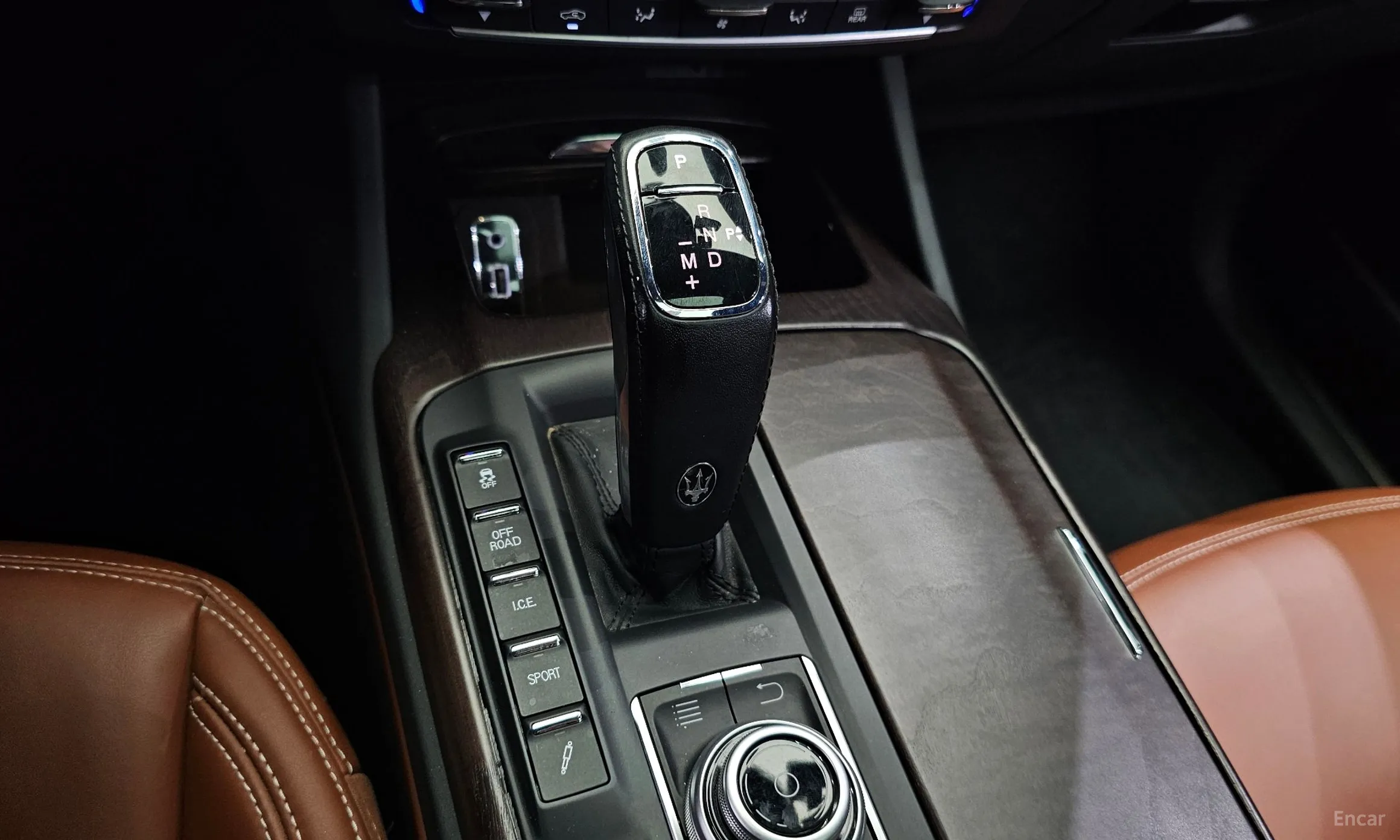 Maserati Levante превью 9