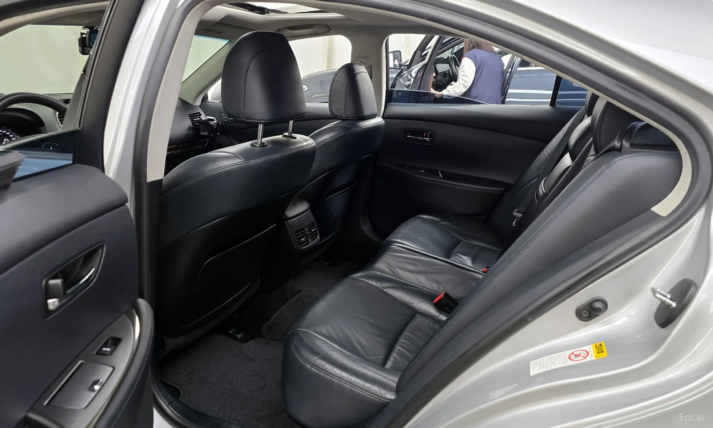 Lexus ES350 превью 11
