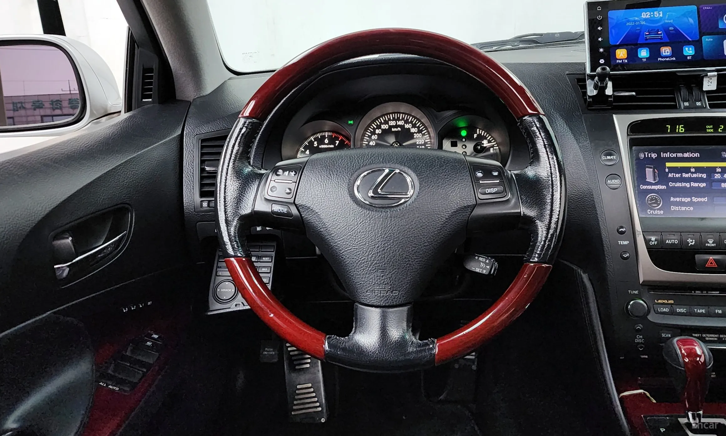 Lexus GS300 превью 13