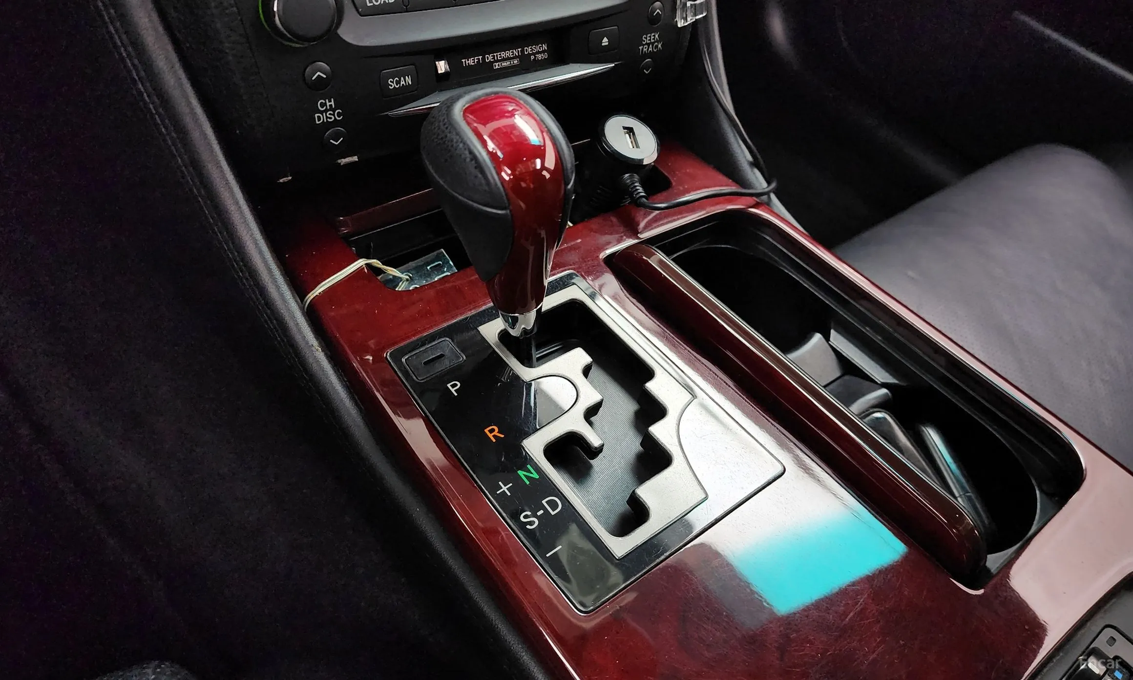 Lexus GS300 превью 9