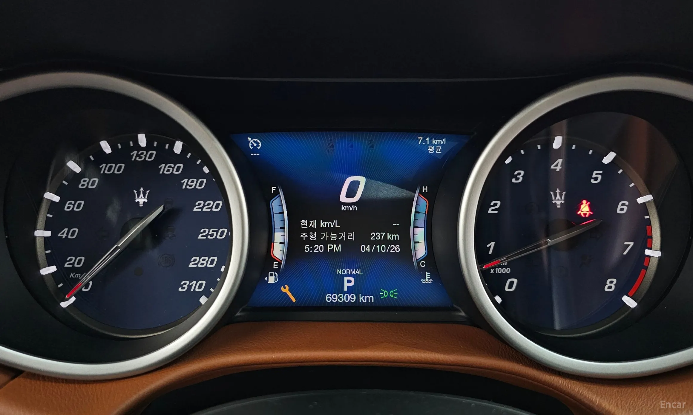 Maserati Ghibli превью 8