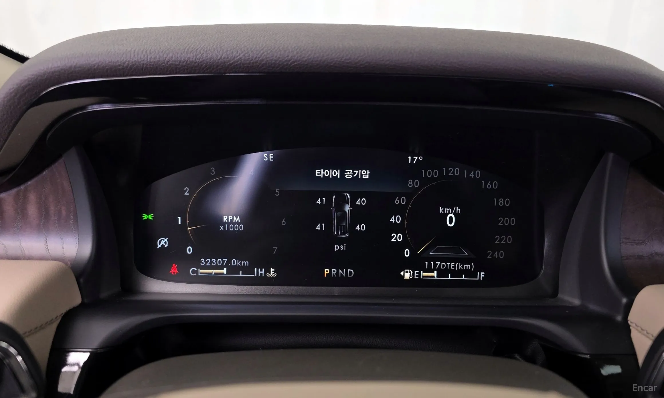 Lincoln Aviator 2nd Generation превью 8