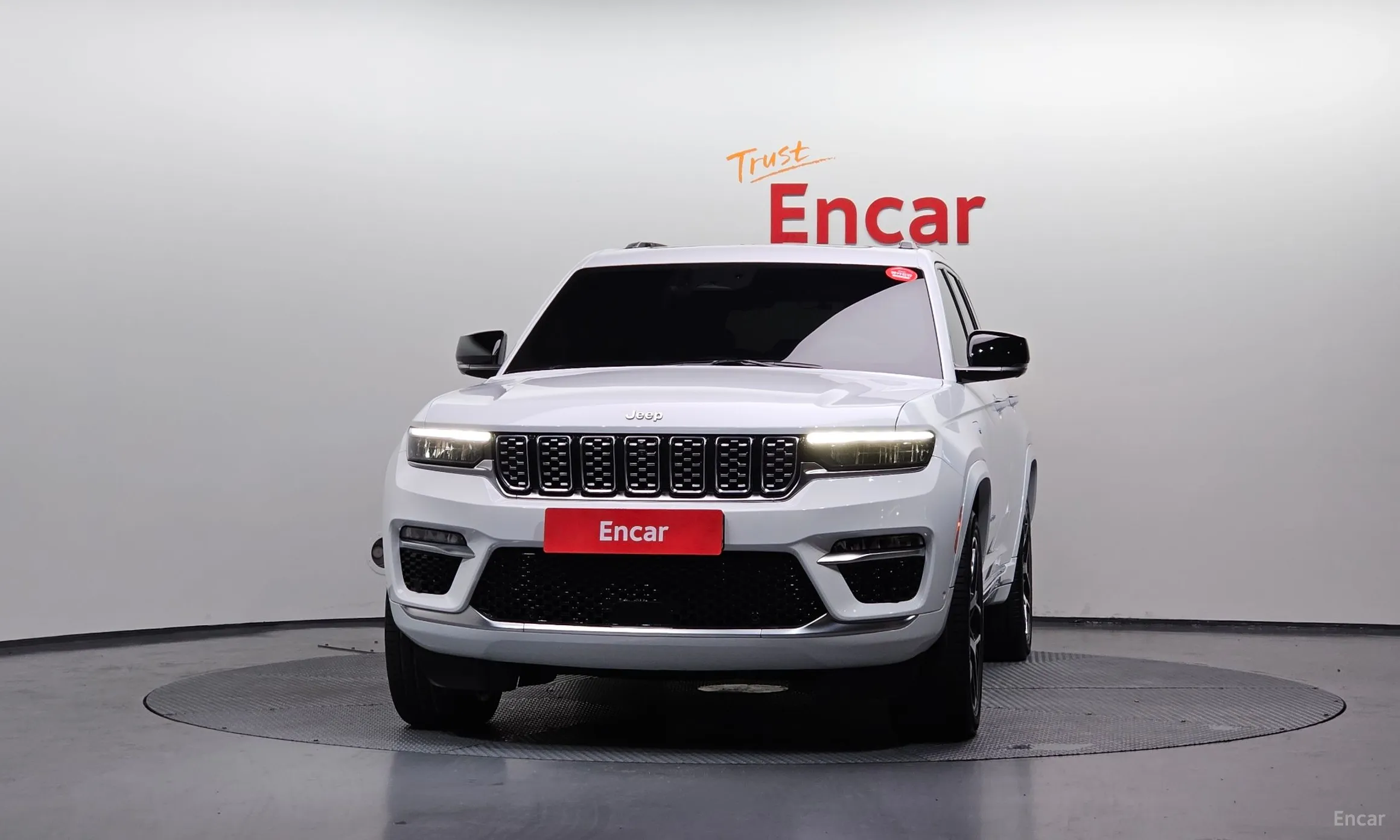 Jeep Grand Cherokee (WL) превью 3