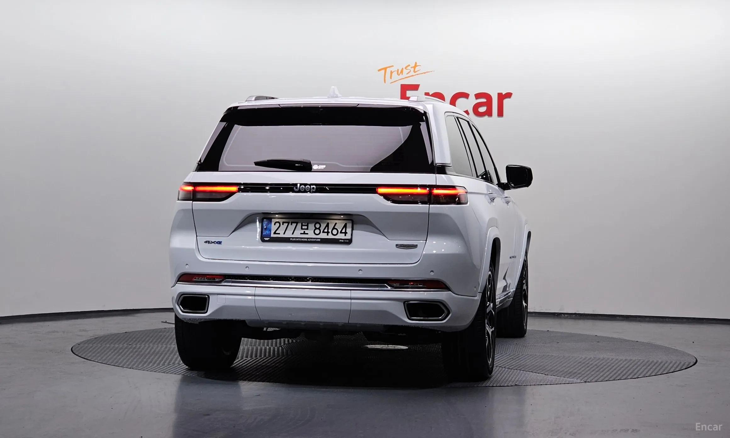 Jeep Grand Cherokee (WL) превью 4