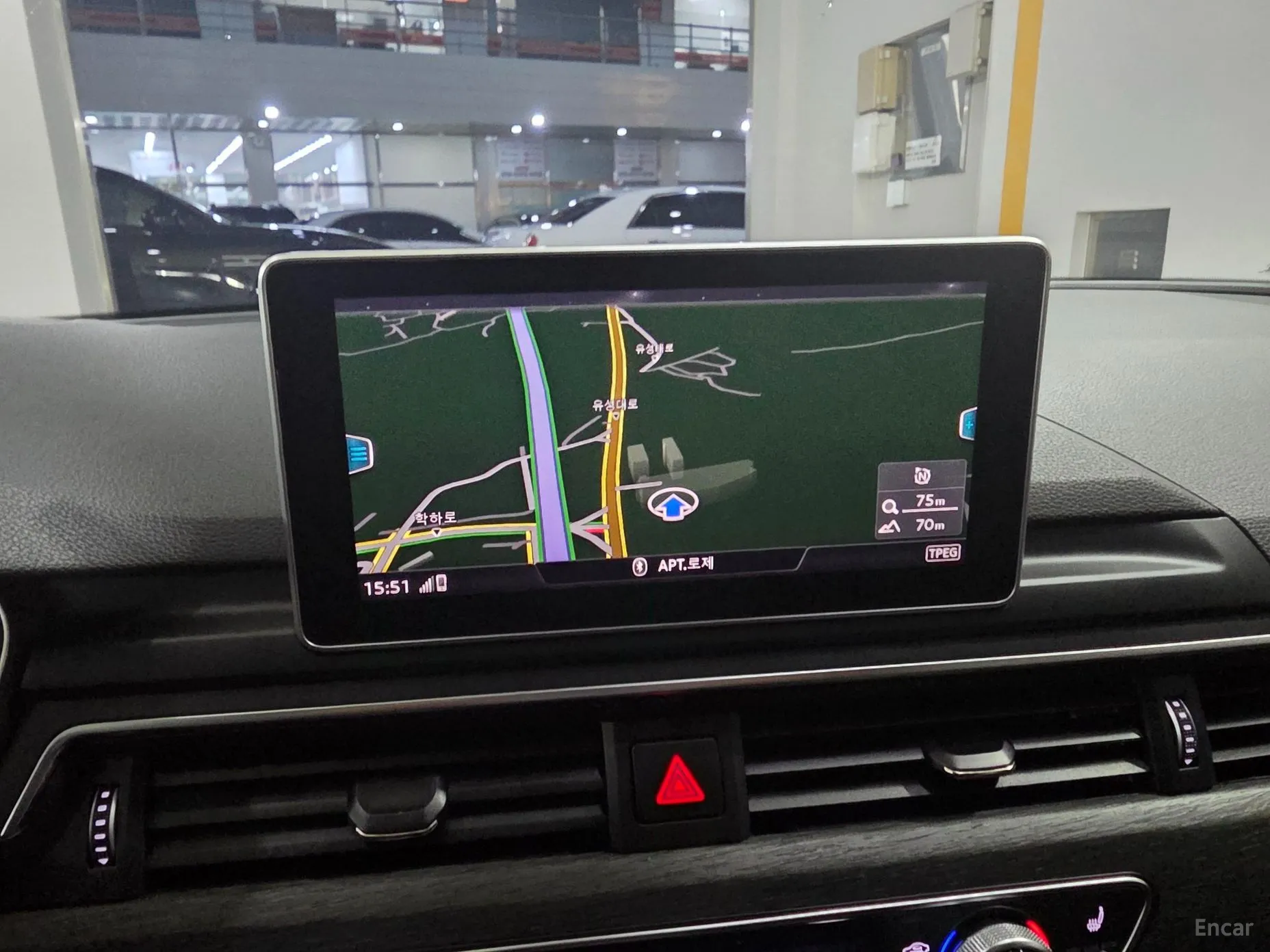 Audi A4 (B9) превью 12