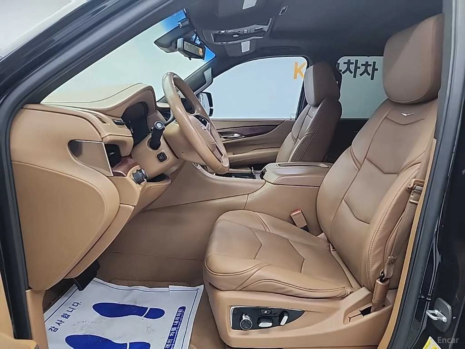 Cadillac Escalade превью 11