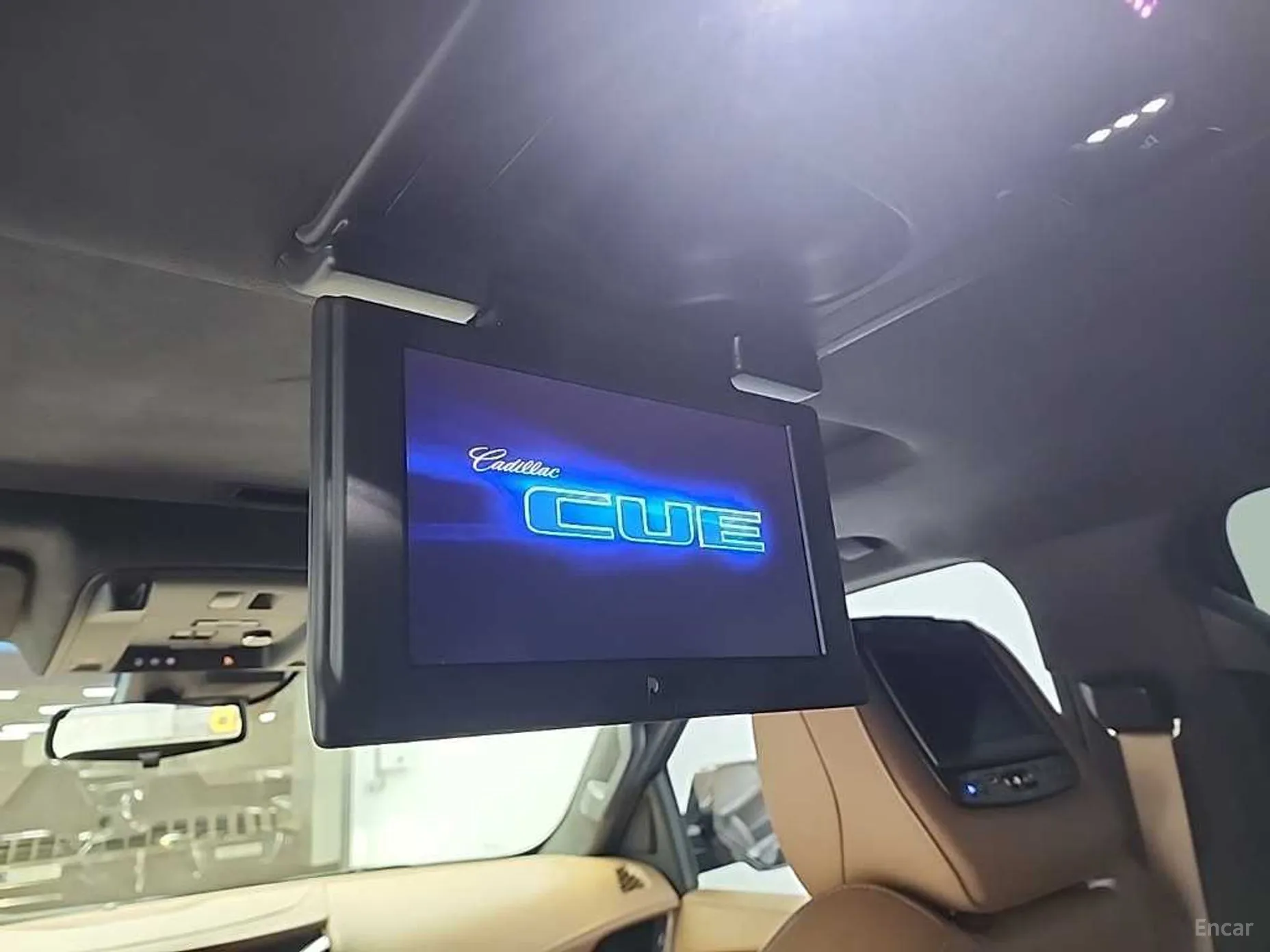 Cadillac Escalade превью 15
