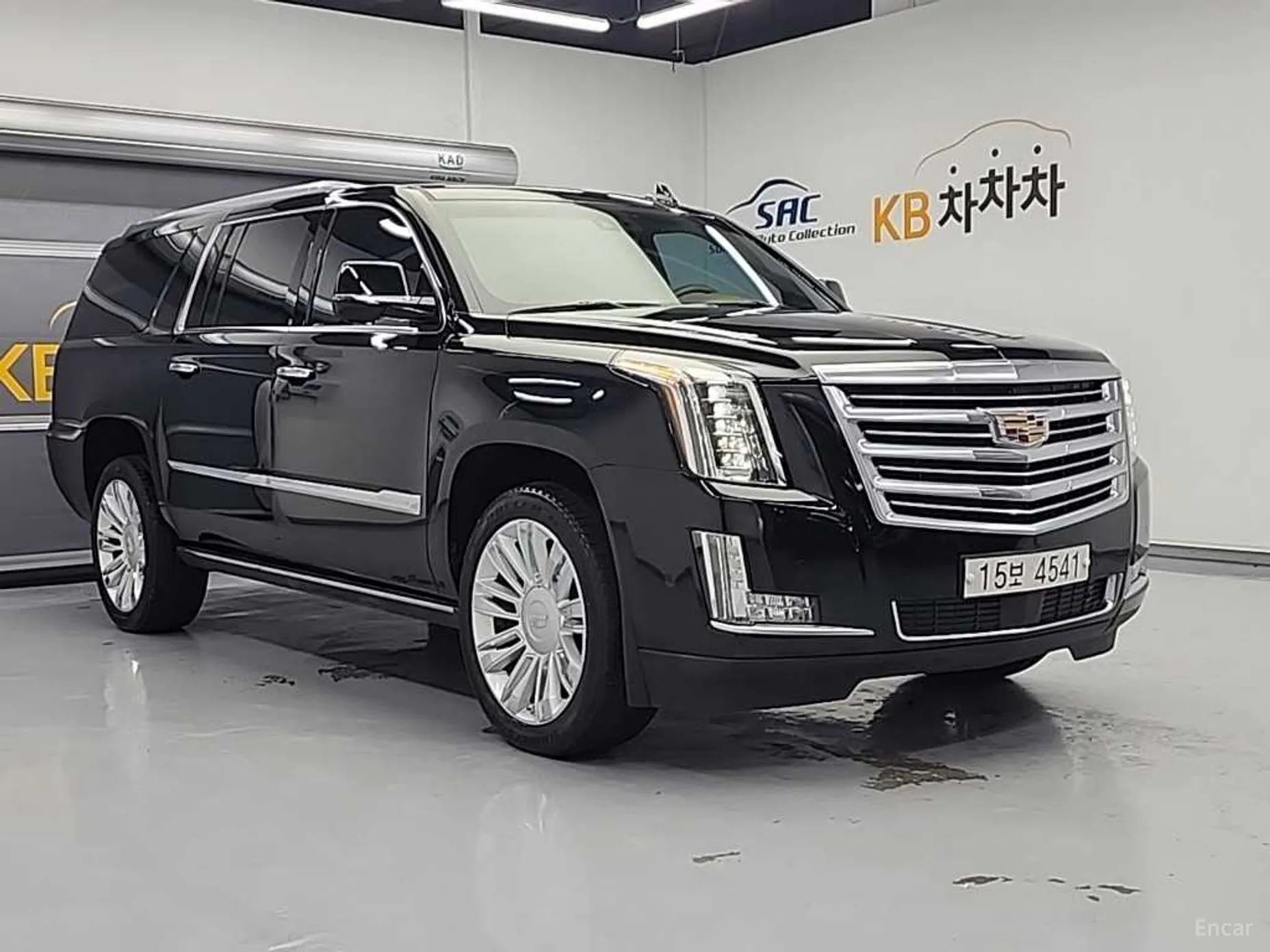 Cadillac Escalade превью 4