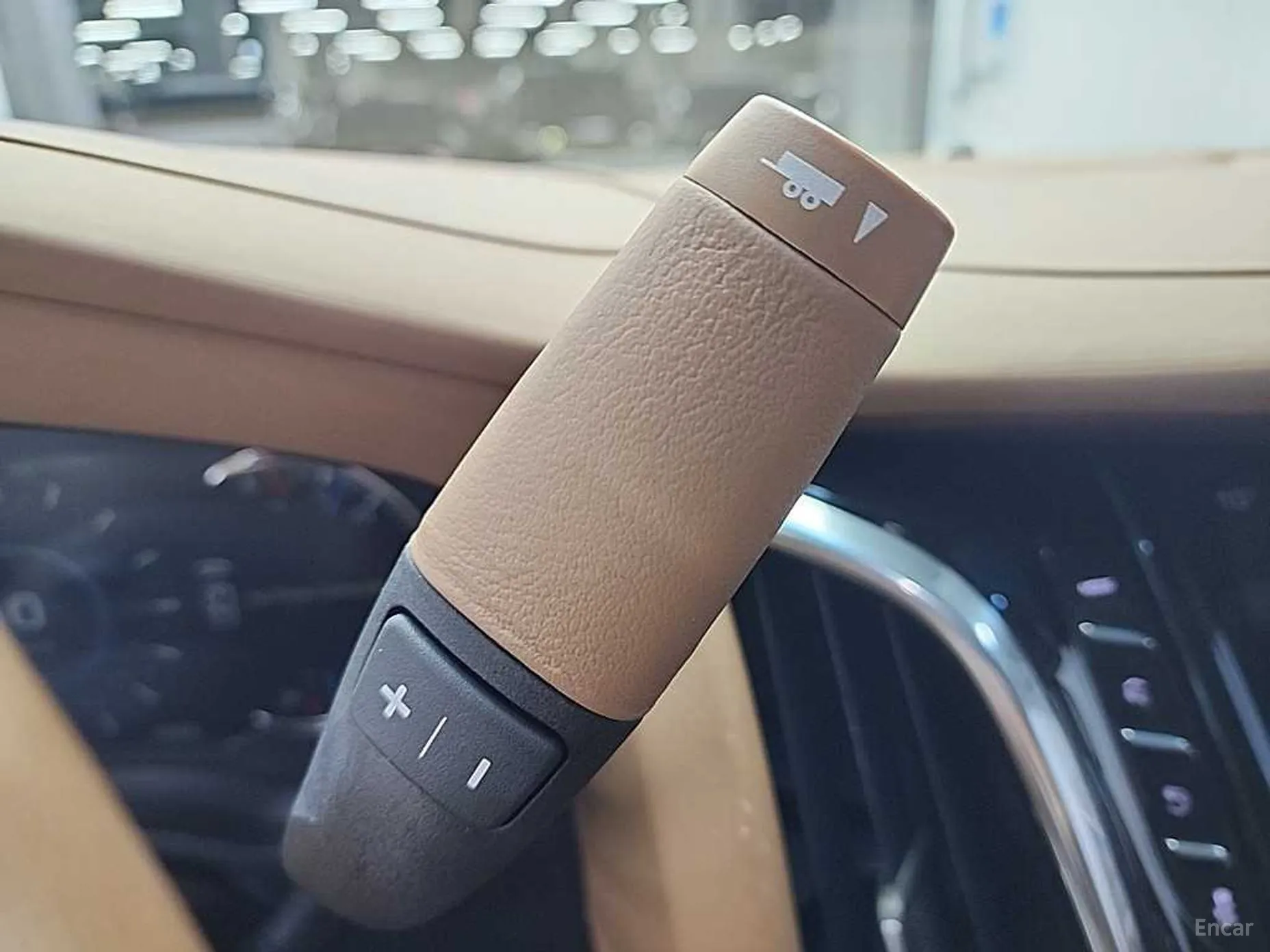 Cadillac Escalade превью 8