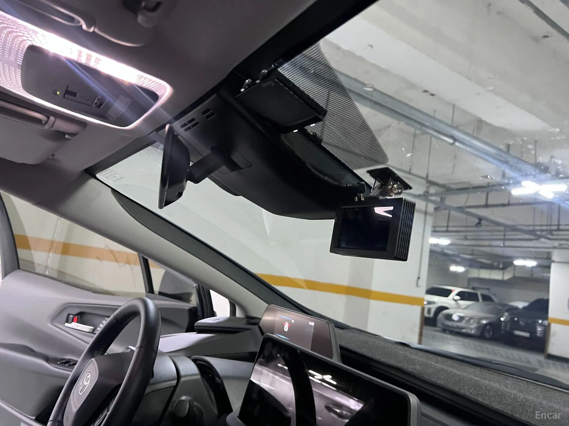 Toyota Prius 5th Generation превью 11