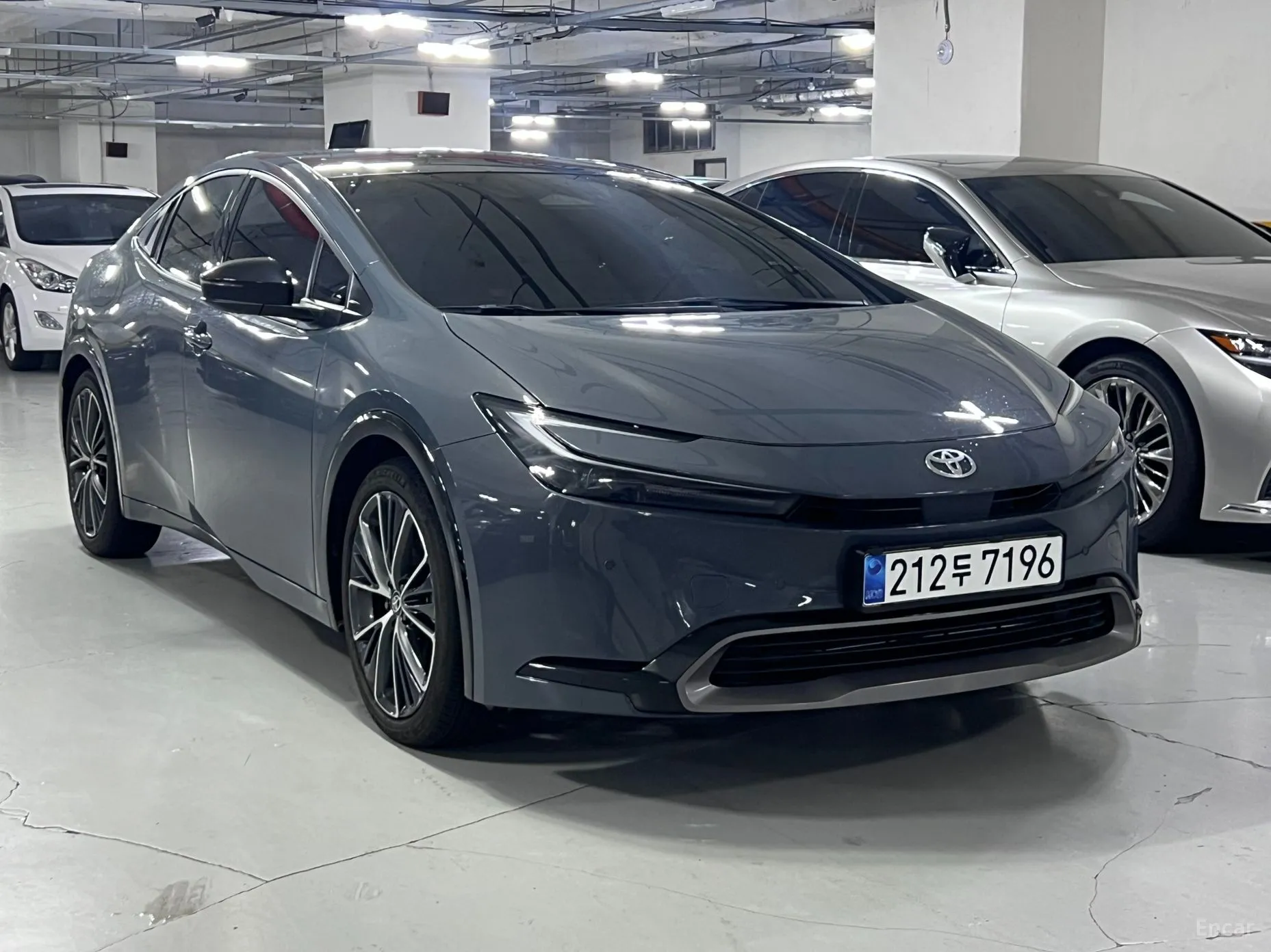 Toyota Prius 5th Generation превью 3