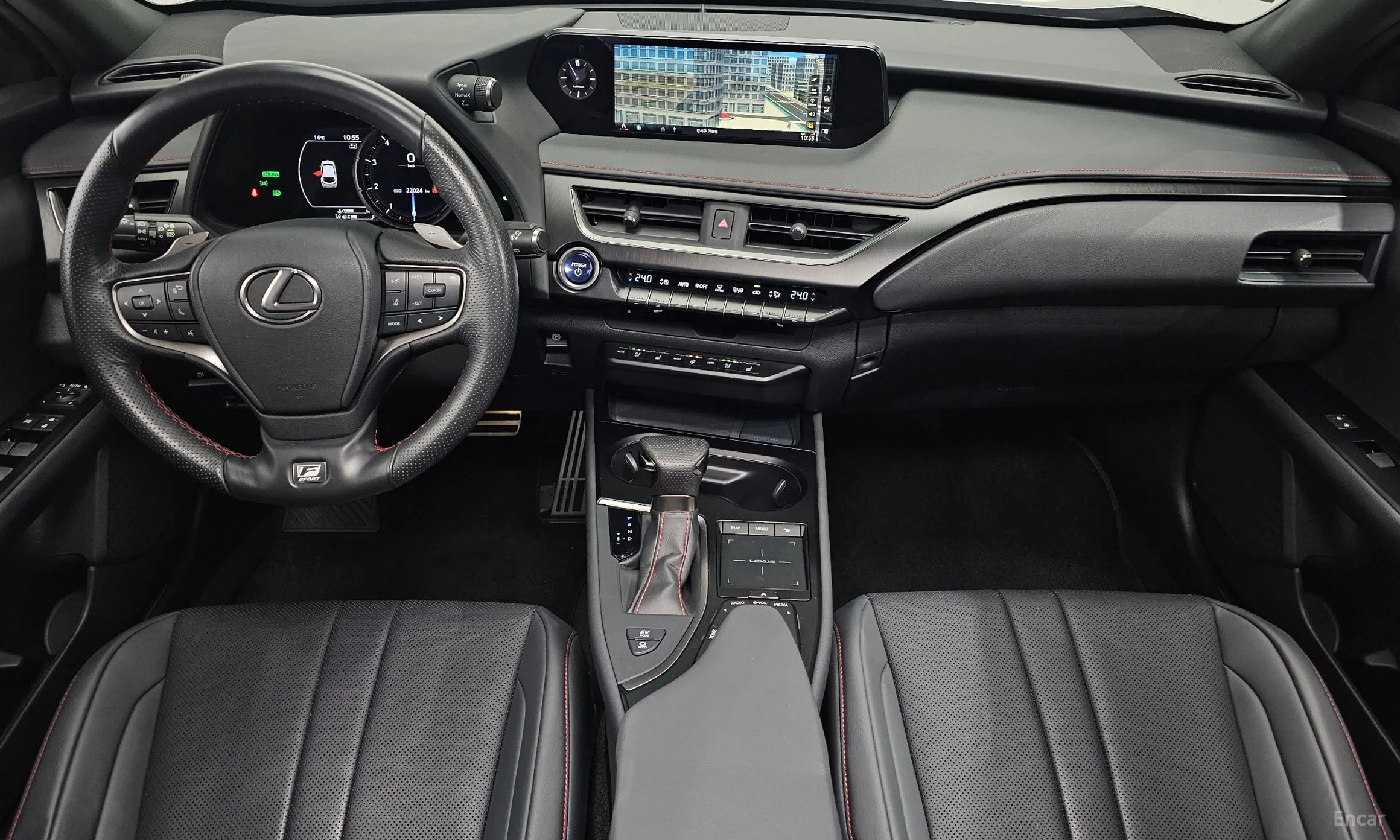 Lexus UX250h превью 7