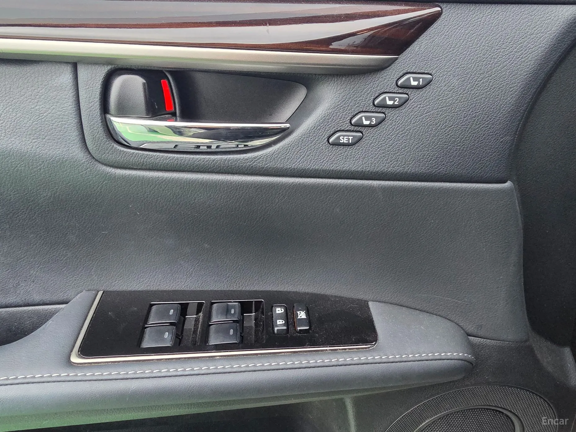 Lexus New ES300h превью 11