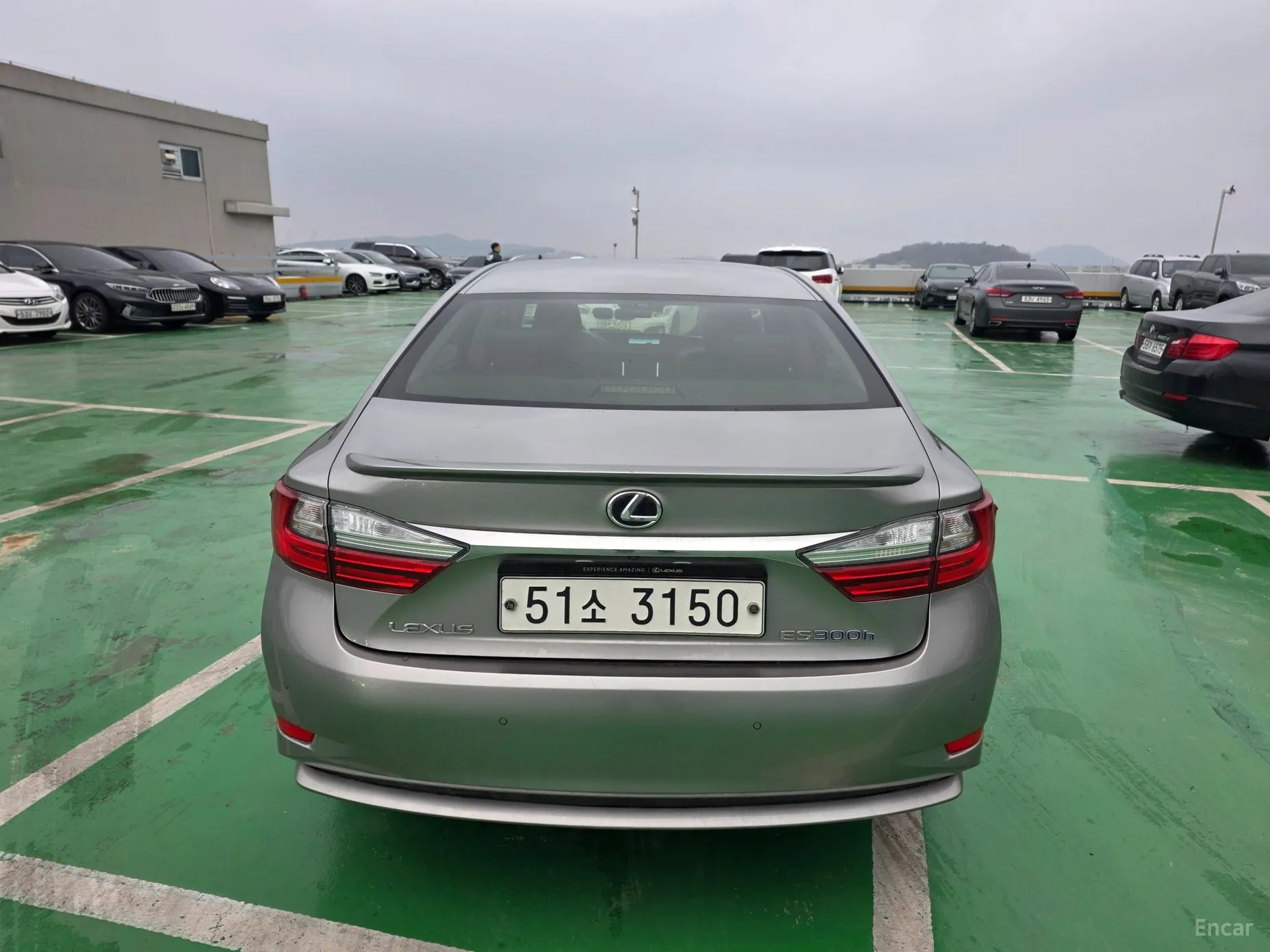 Lexus New ES300h превью 5