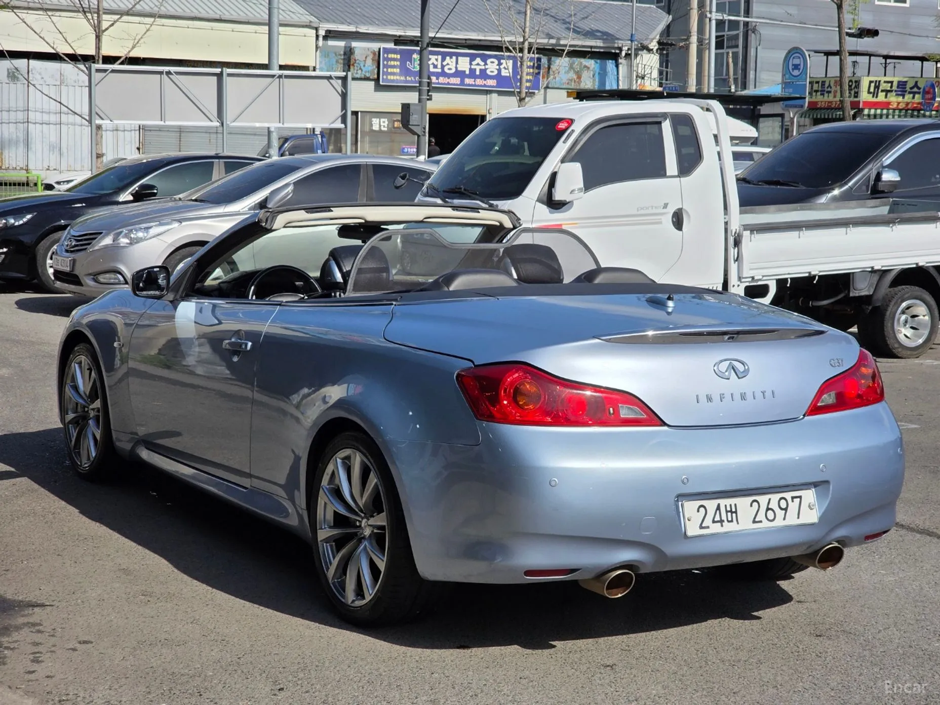 Infiniti G37 превью 5