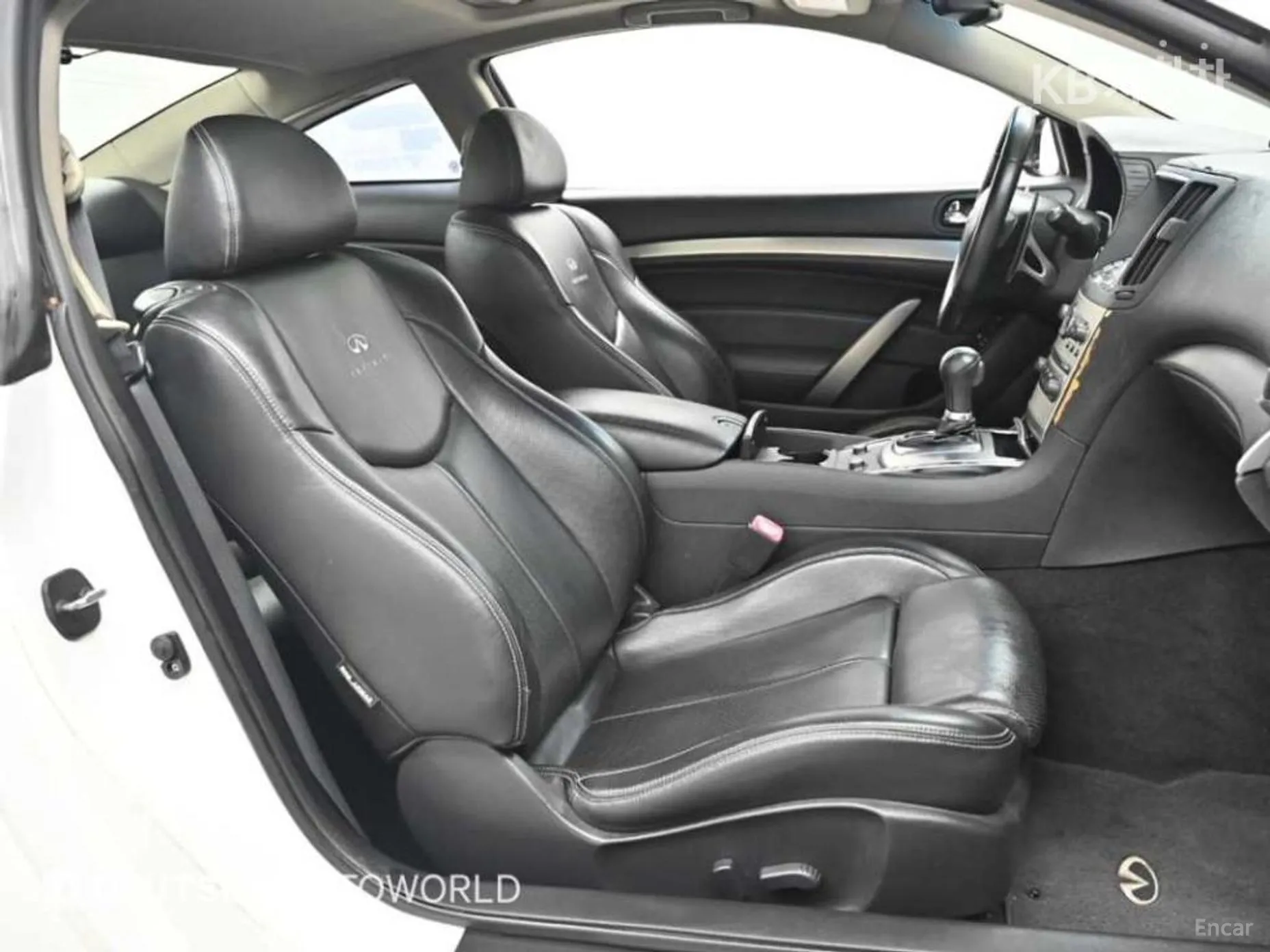 Infiniti G37 превью 10