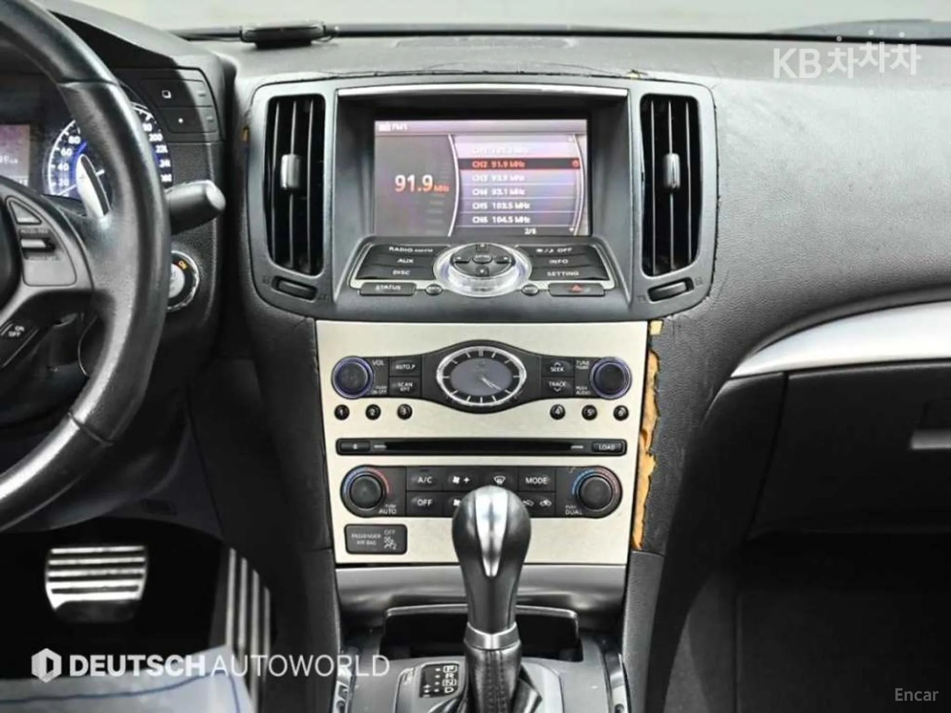 Infiniti G37 превью 14