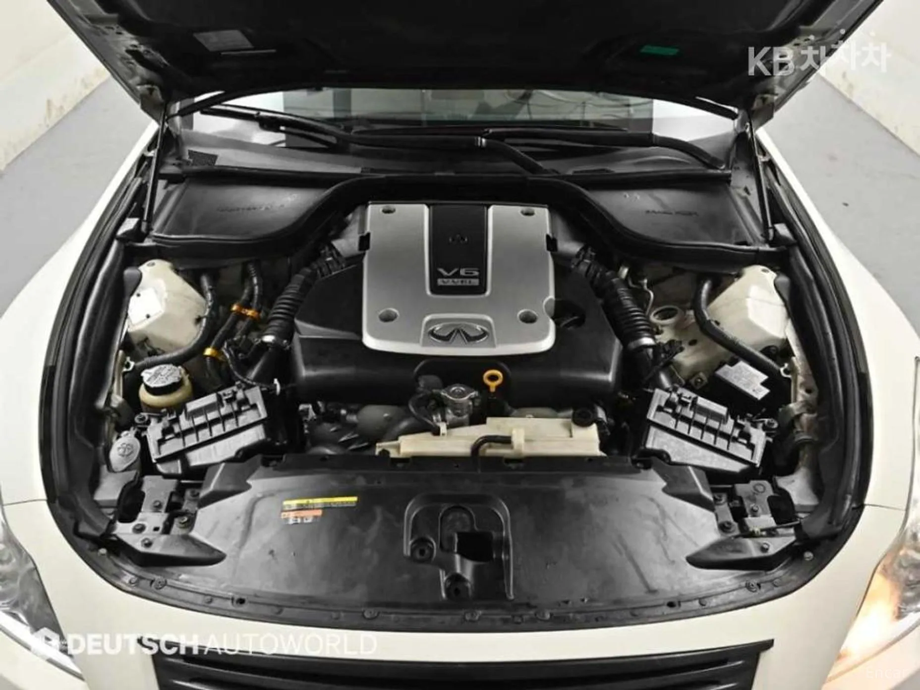 Infiniti G37 превью 6