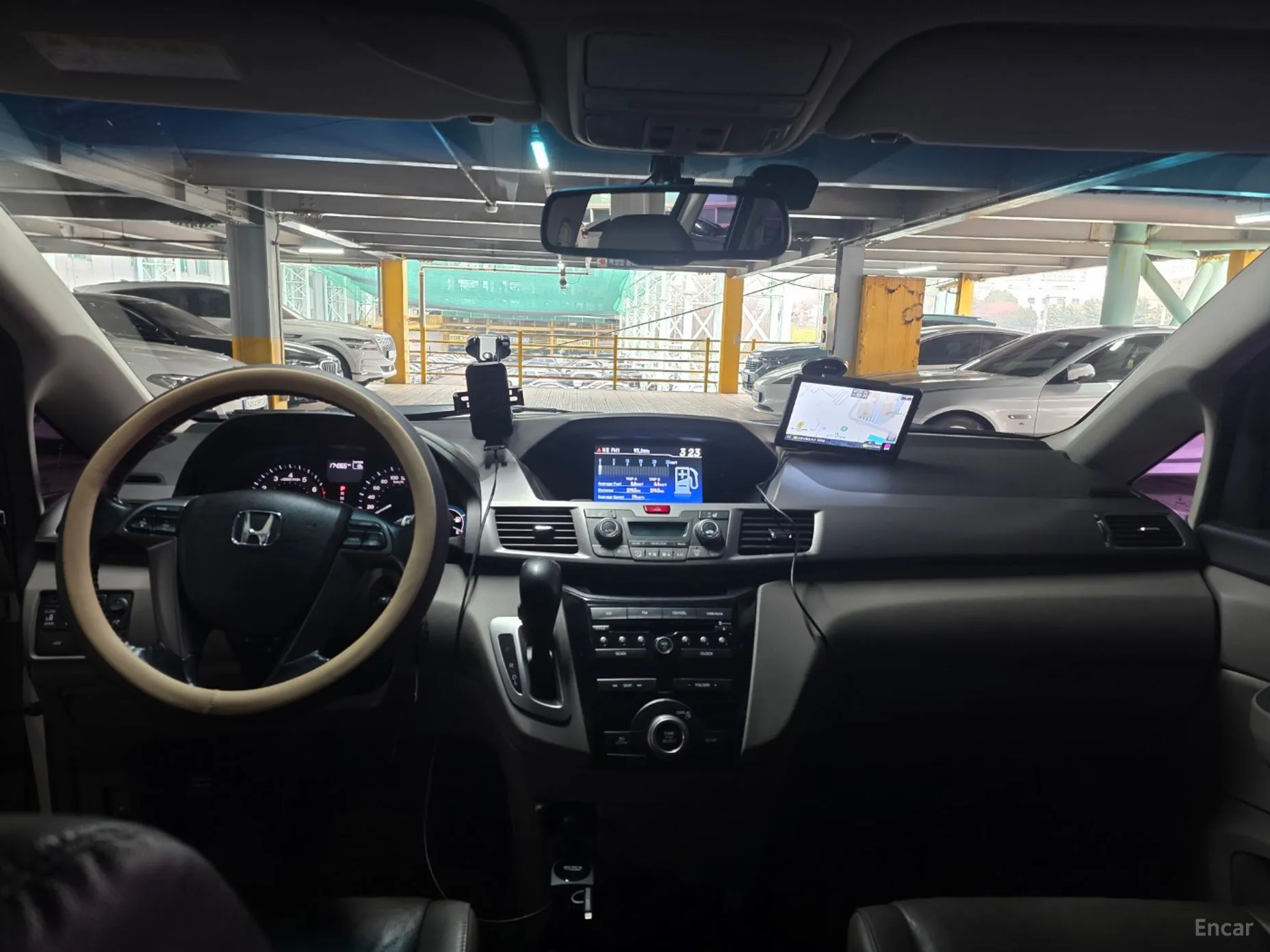 Honda Odyssey превью 7