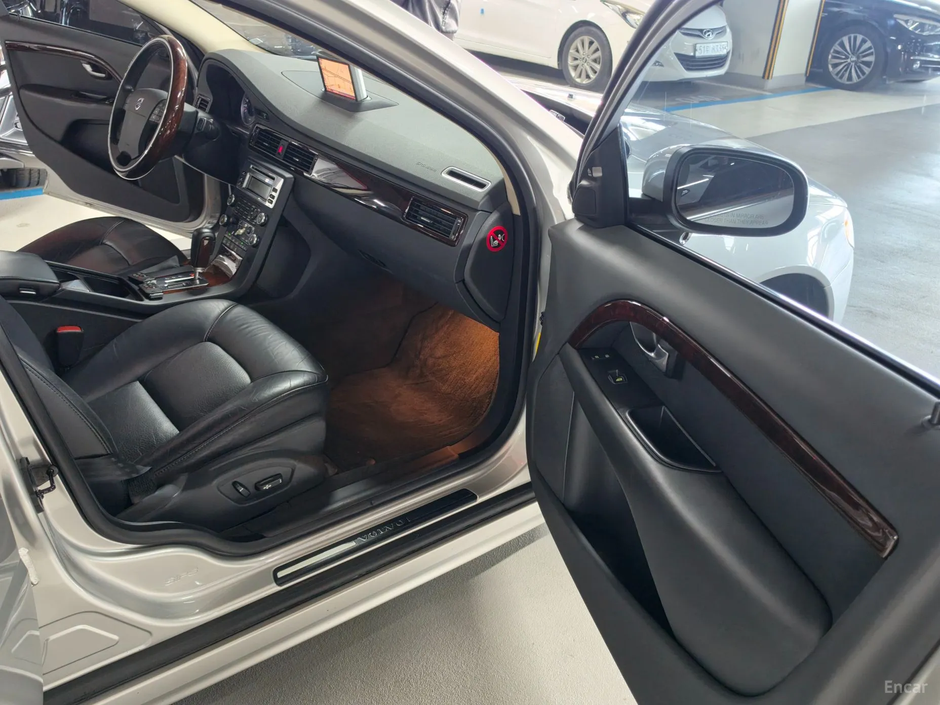 Volvo S80 превью 14