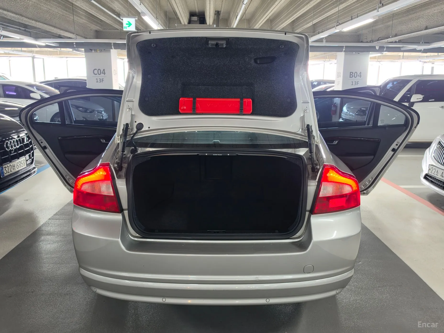 Volvo S80 превью 18