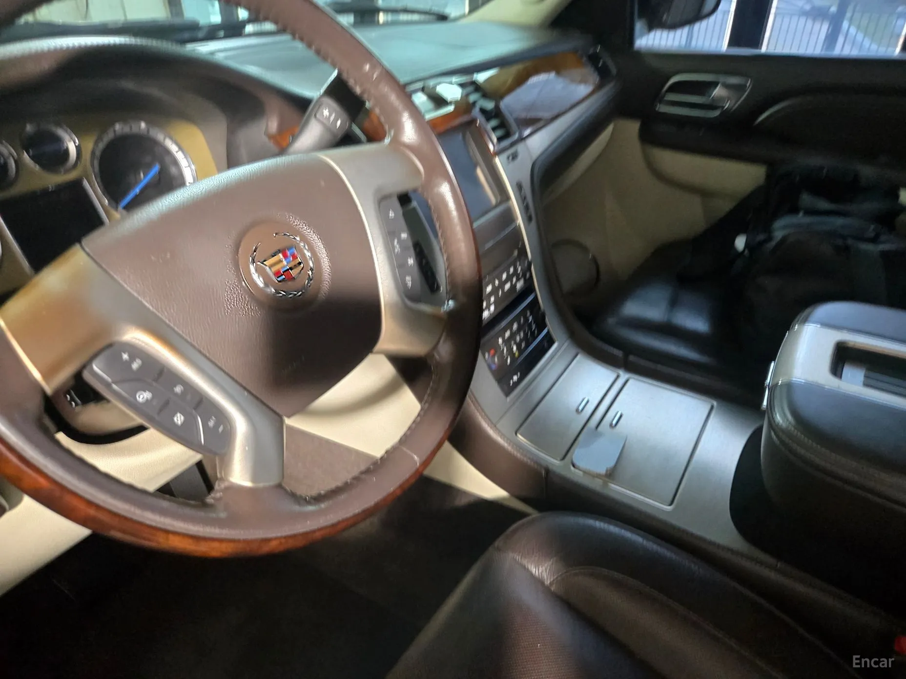 Cadillac Escalade превью 3