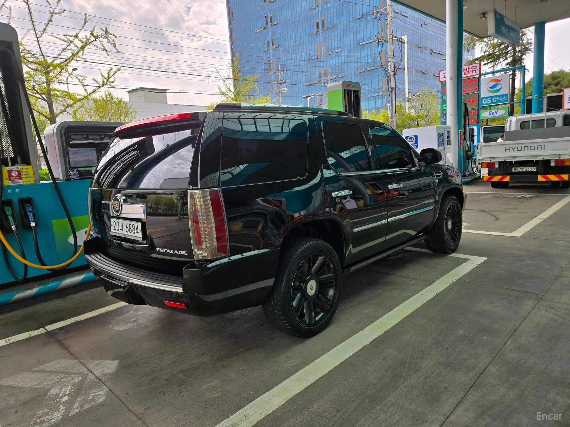 Cadillac Escalade превью 8
