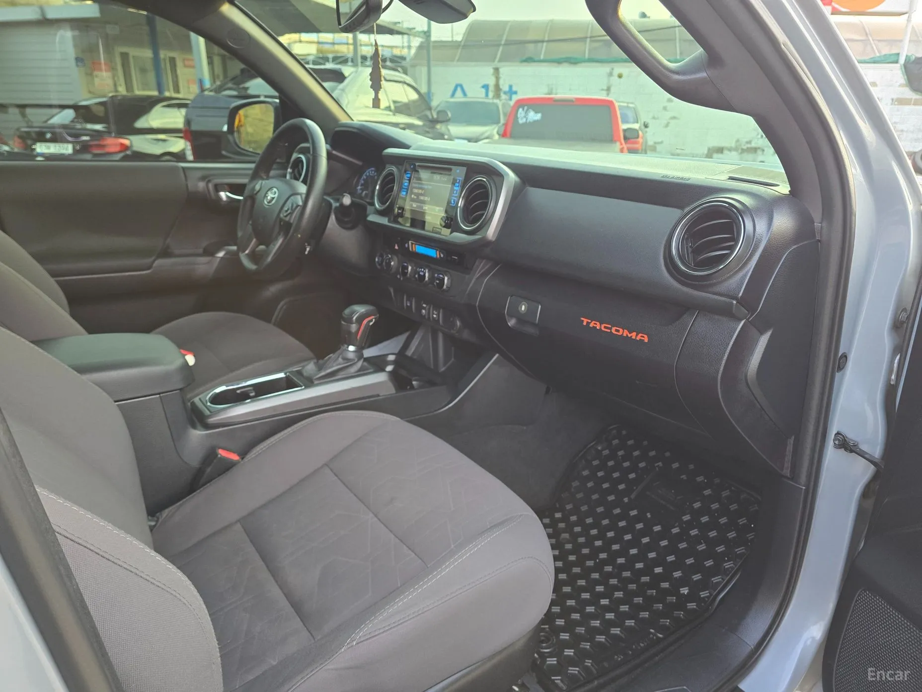 Toyota Tacoma превью 13