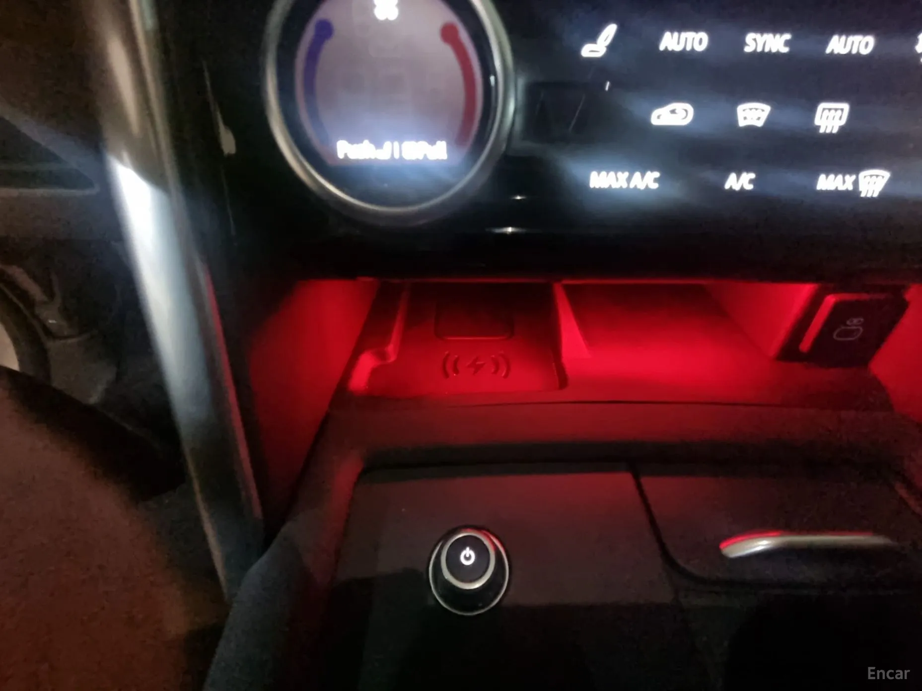 Land Rover Discovery 5 превью 11