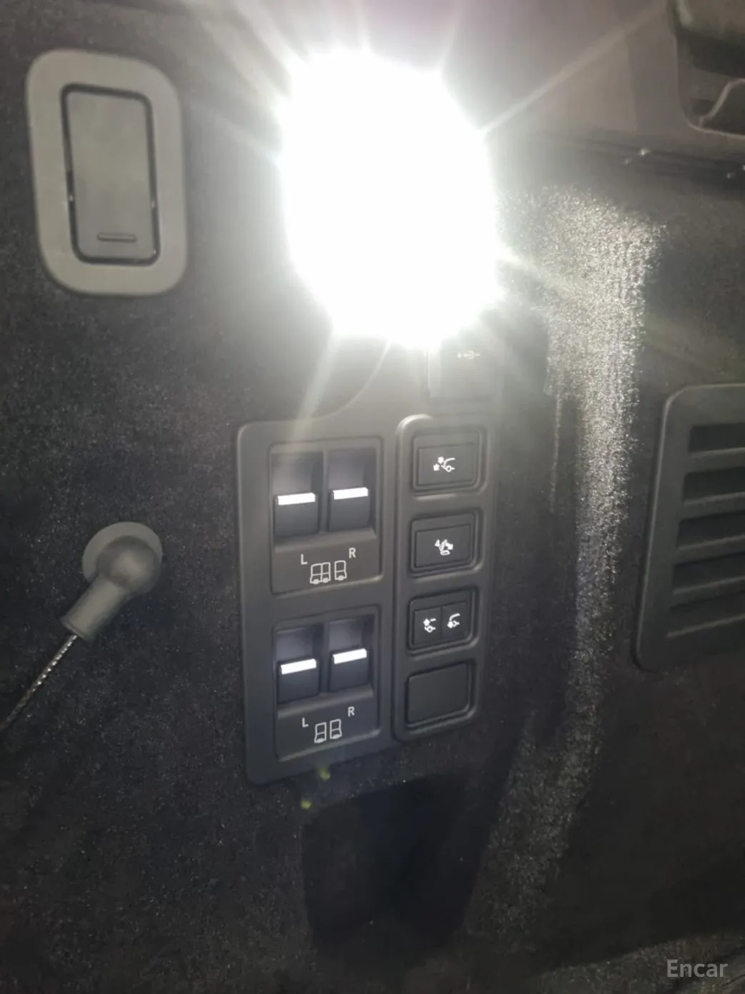 Land Rover Discovery 5 превью 18
