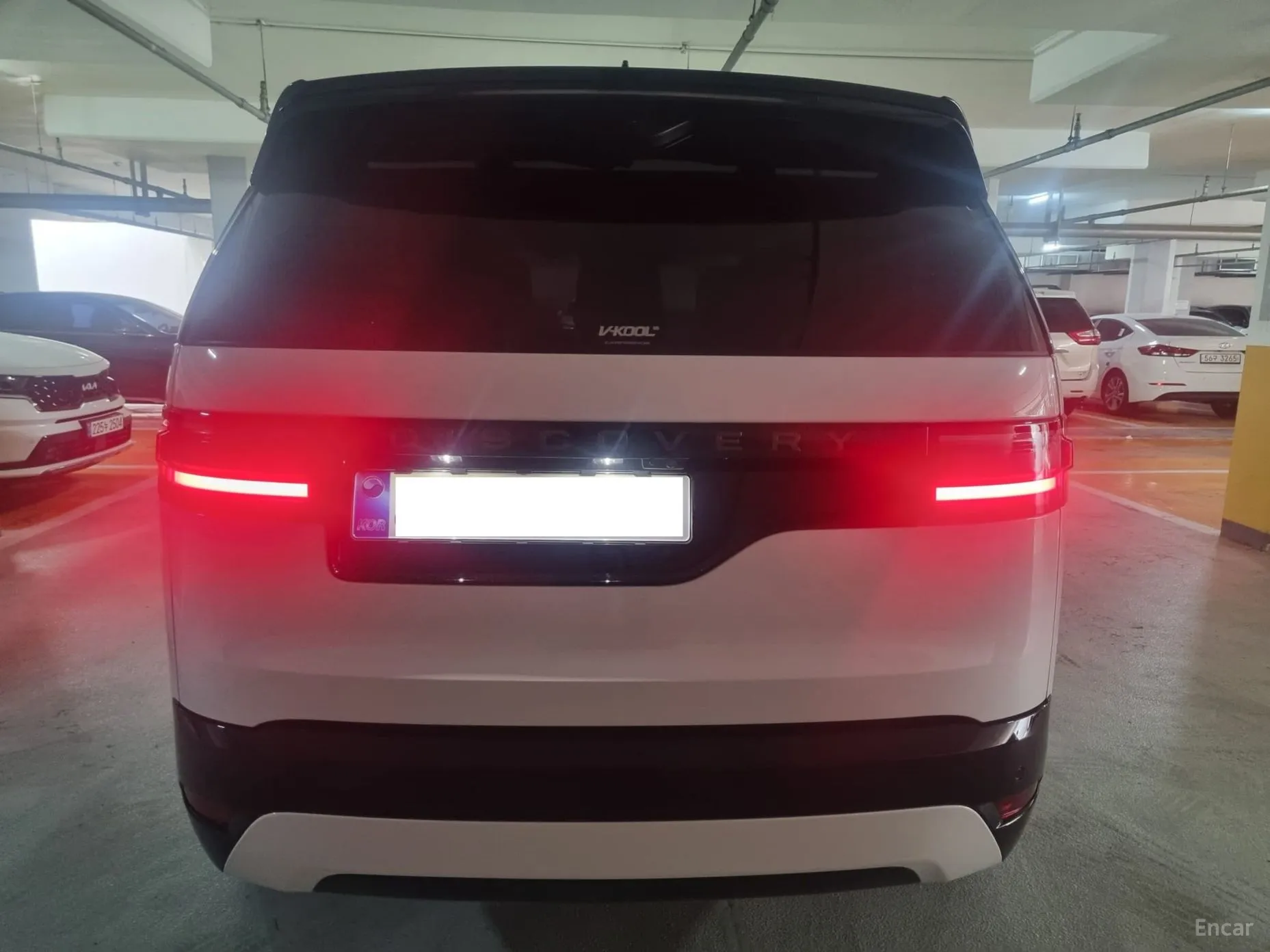 Land Rover Discovery 5 превью 4