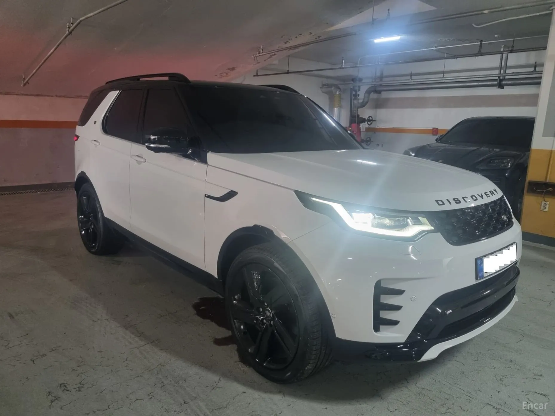 Land Rover Discovery 5 превью 6