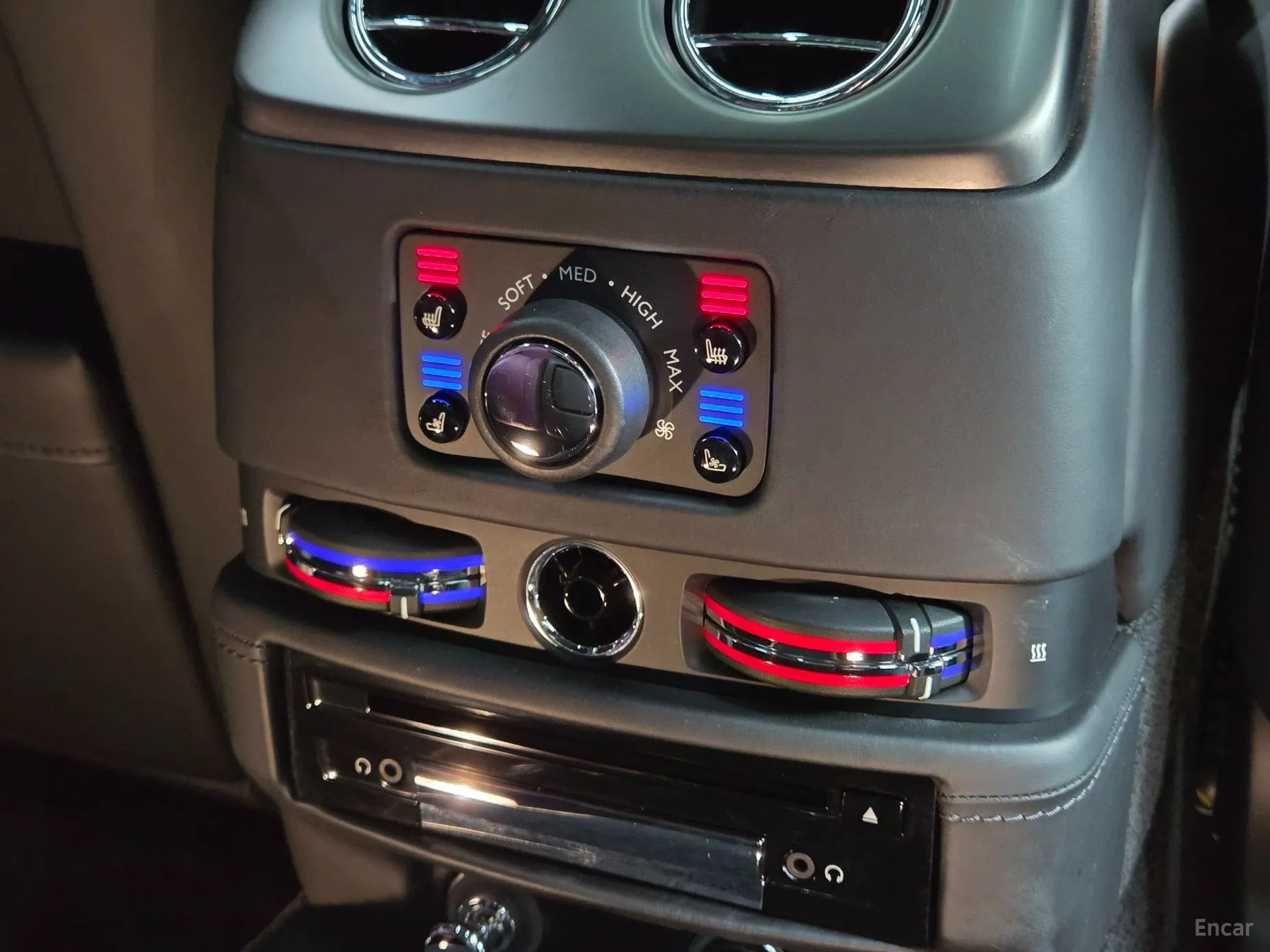 Rolls-Royce Ghost превью 19