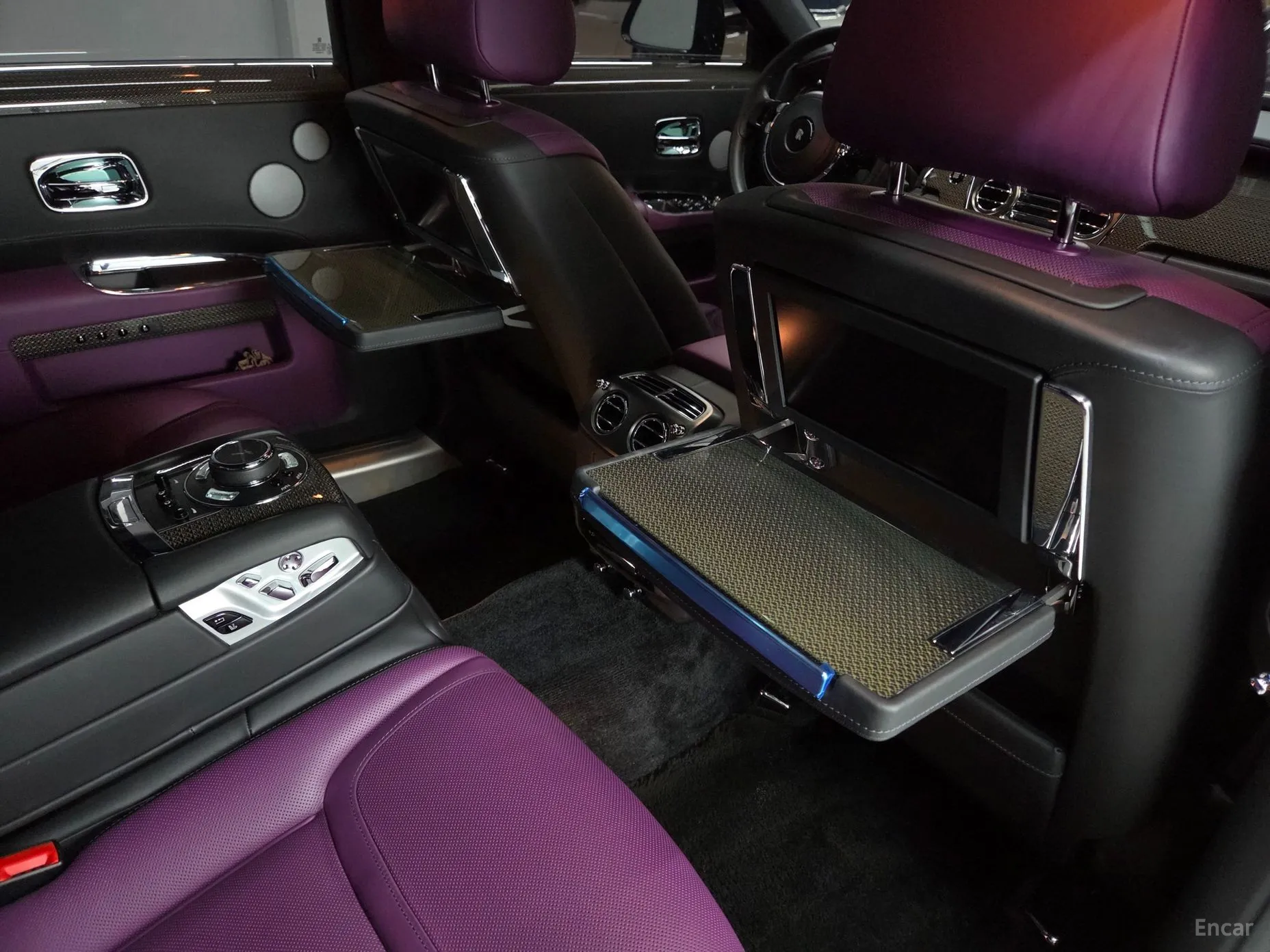 Rolls-Royce Ghost превью 9