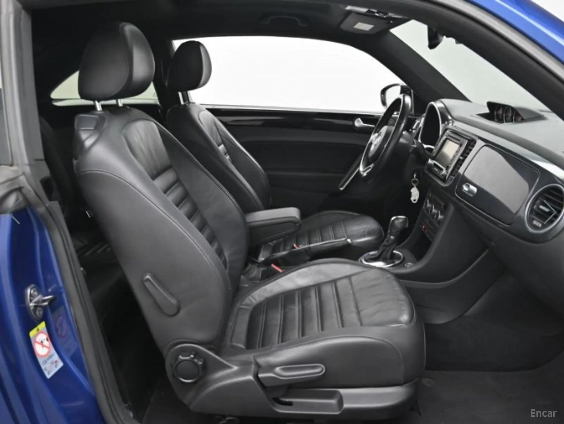 Volkswagen The Beetle превью 10