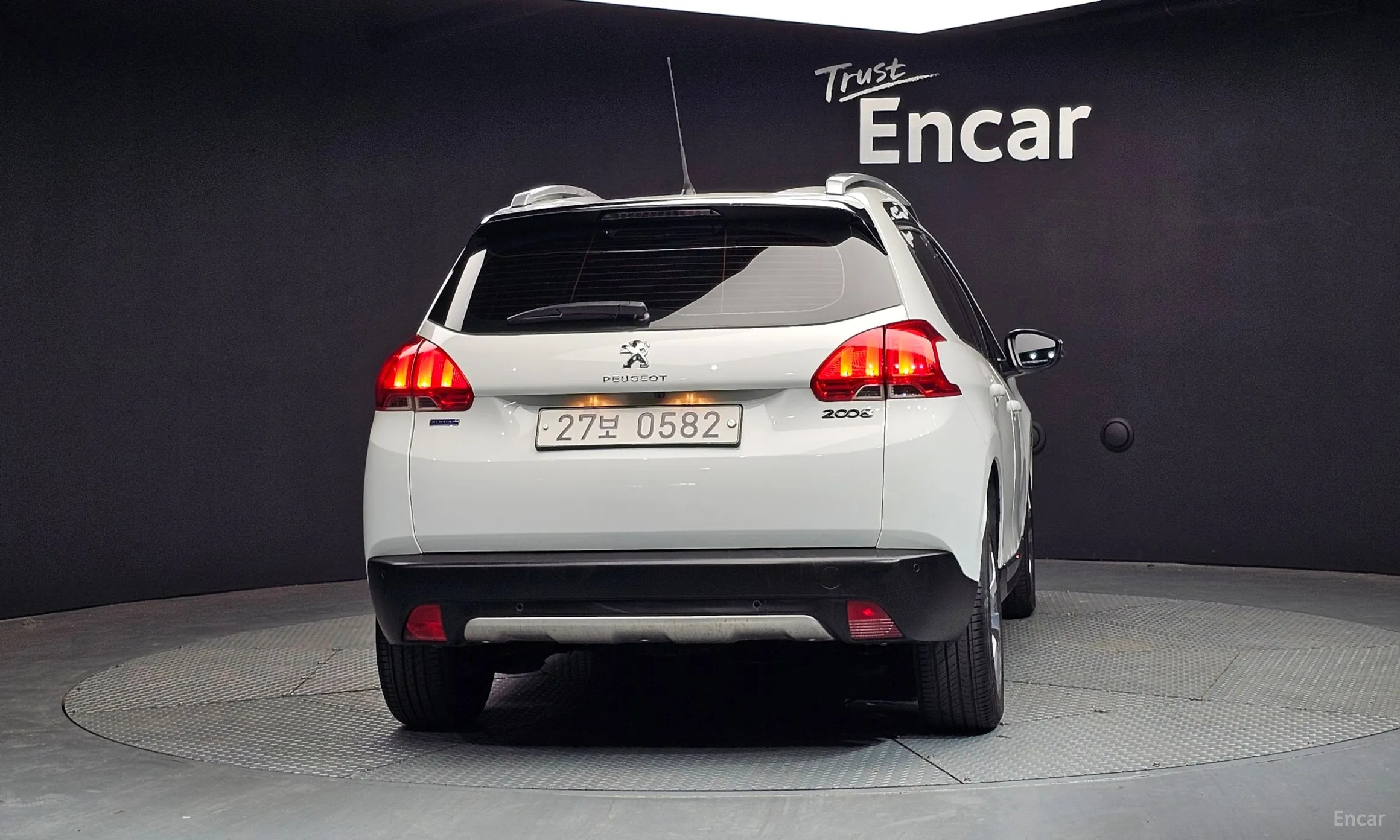 Peugeot 2008. превью 4