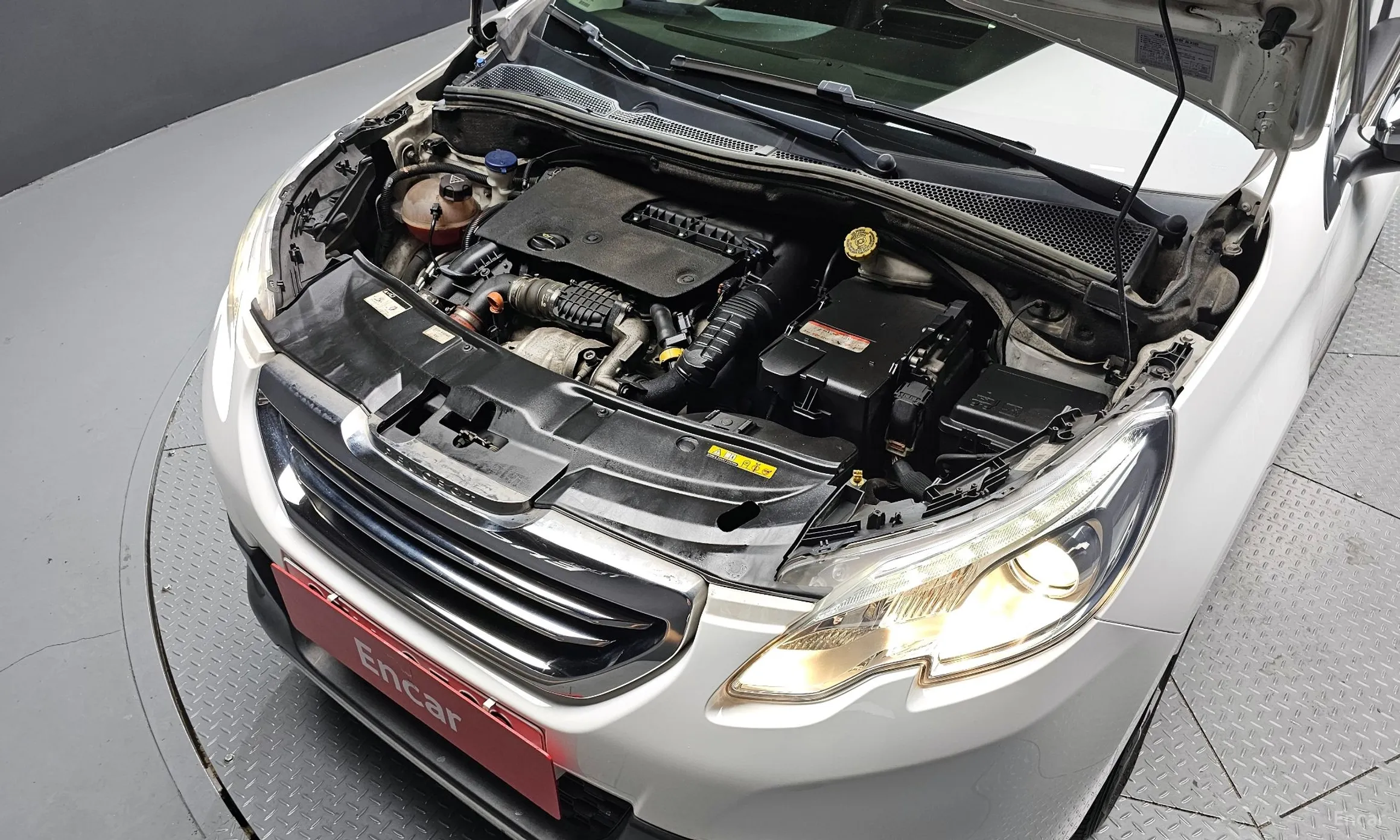Peugeot 2008. превью 6