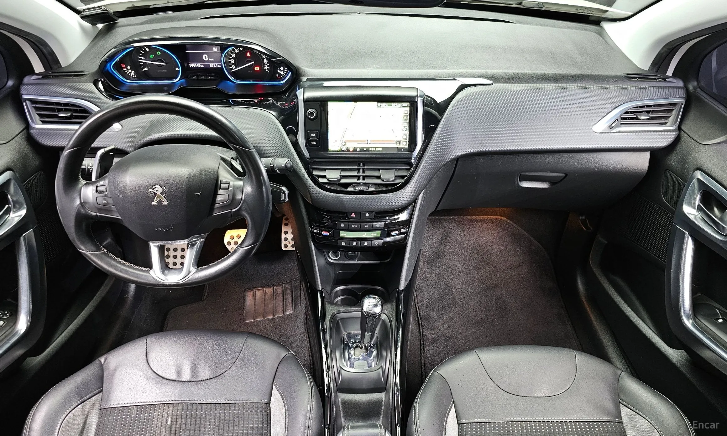 Peugeot 2008. превью 7