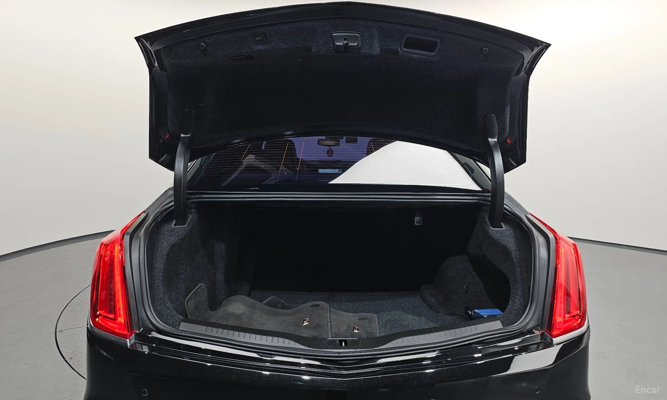 Cadillac CT6 превью 20