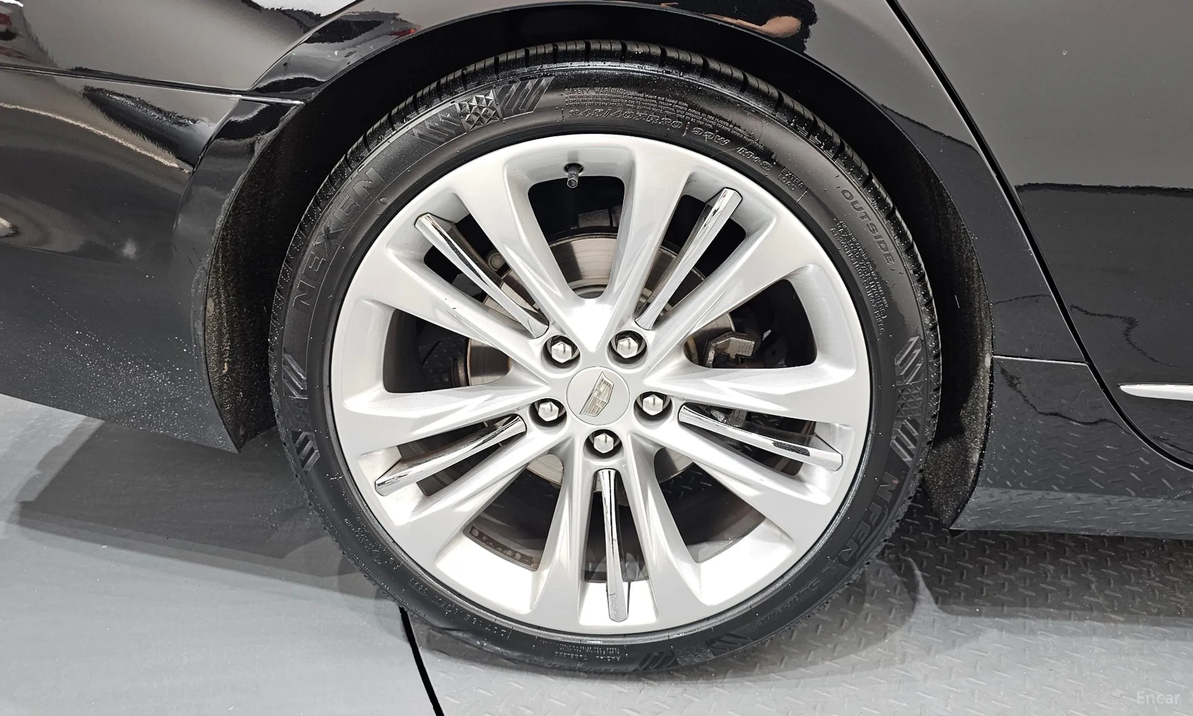 Cadillac CT6 превью 5