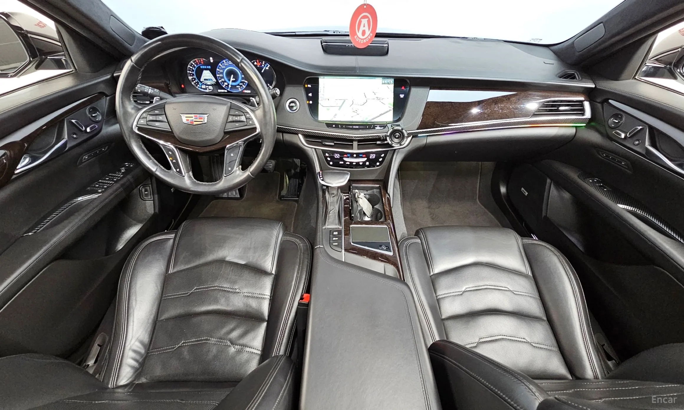 Cadillac CT6 превью 7