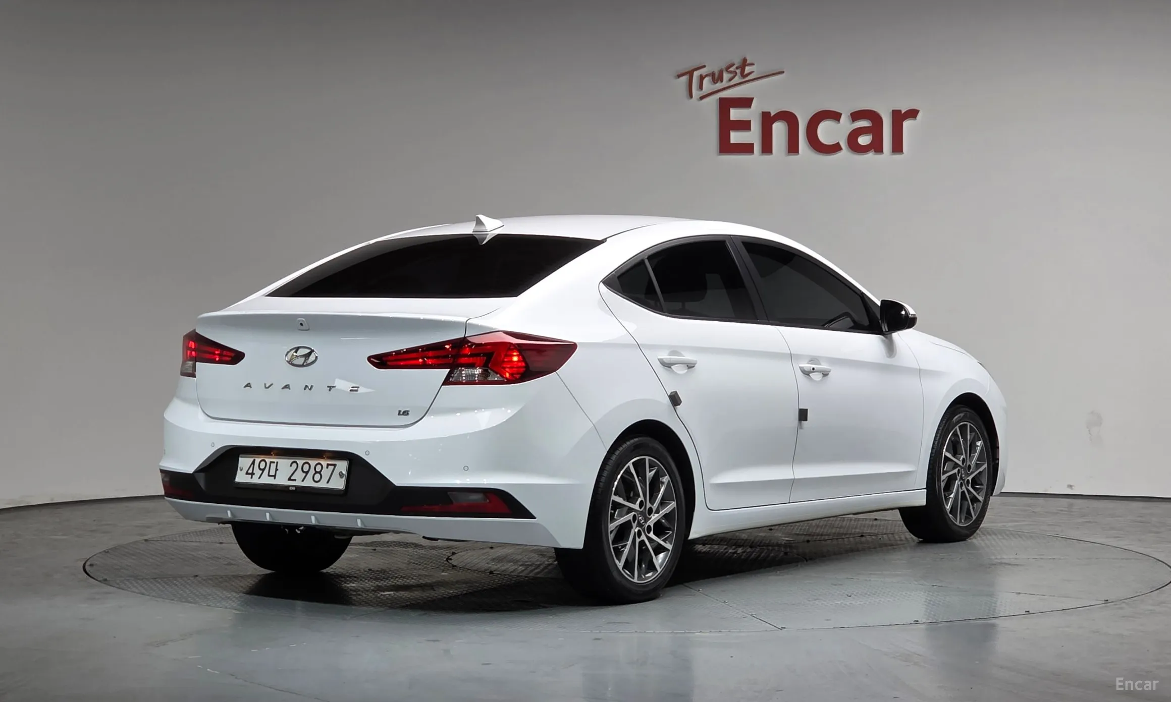 Hyundai Avante AD