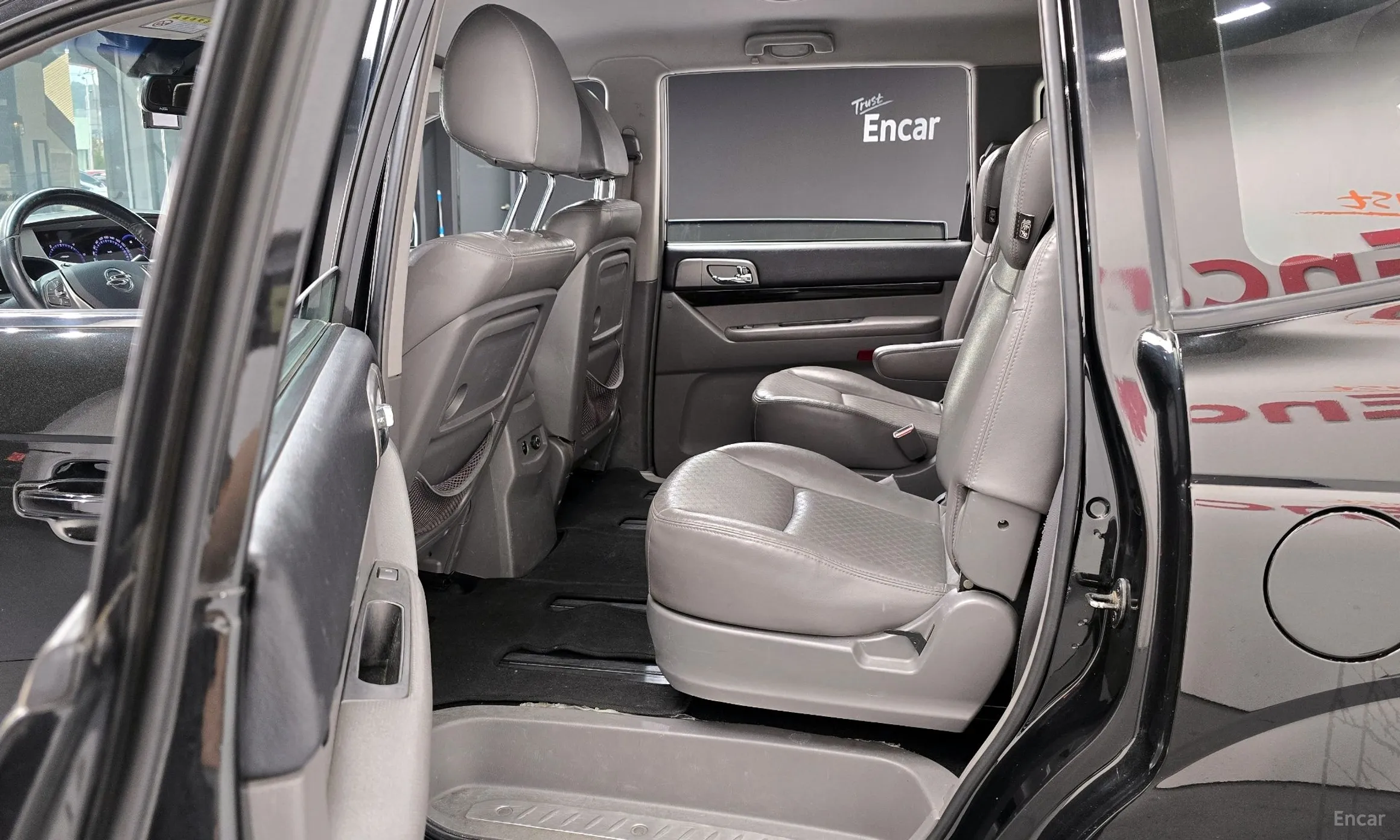 KG Mobility (SsangYong) Korando Turismo превью 12