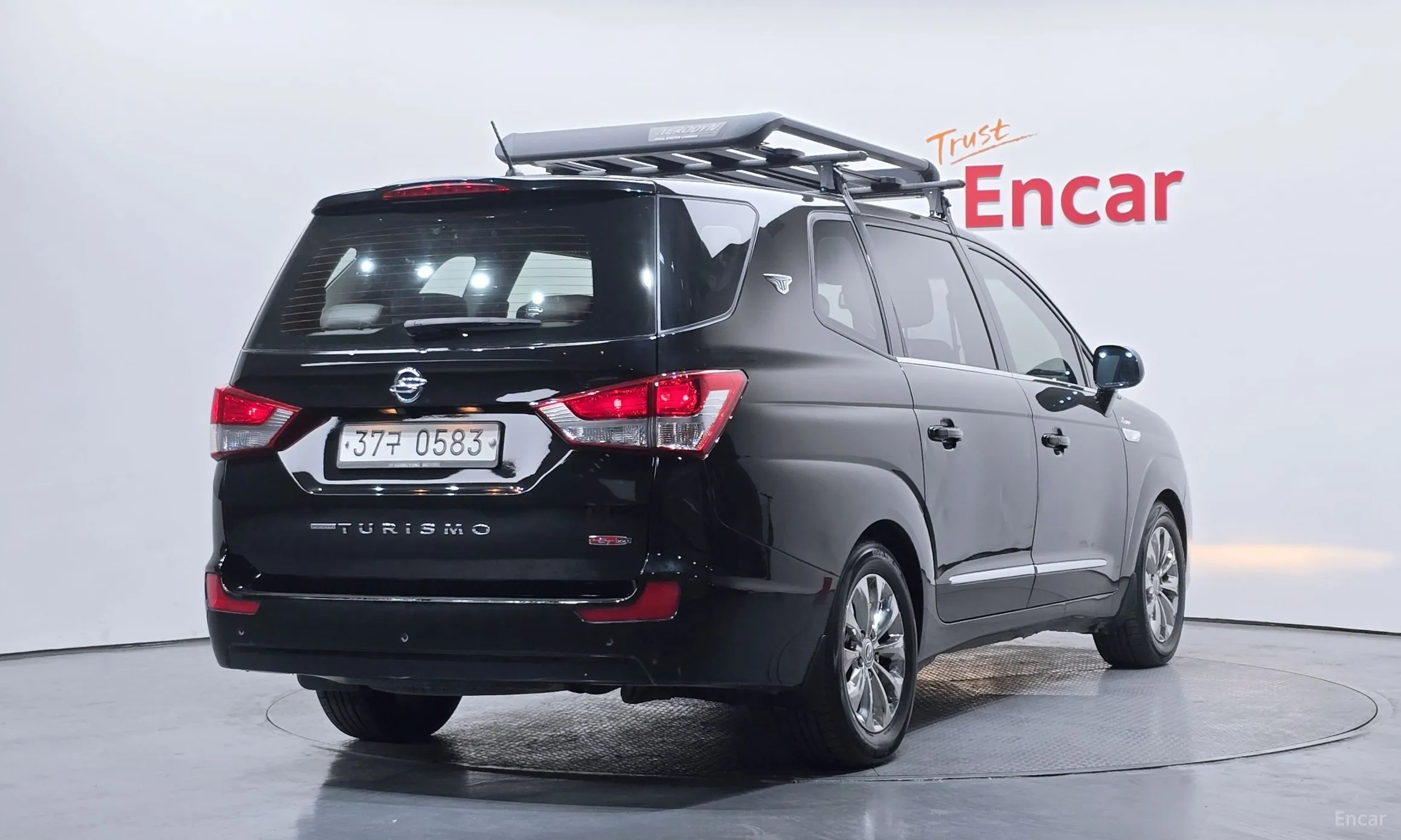 KG Mobility (SsangYong) Korando Turismo превью 2