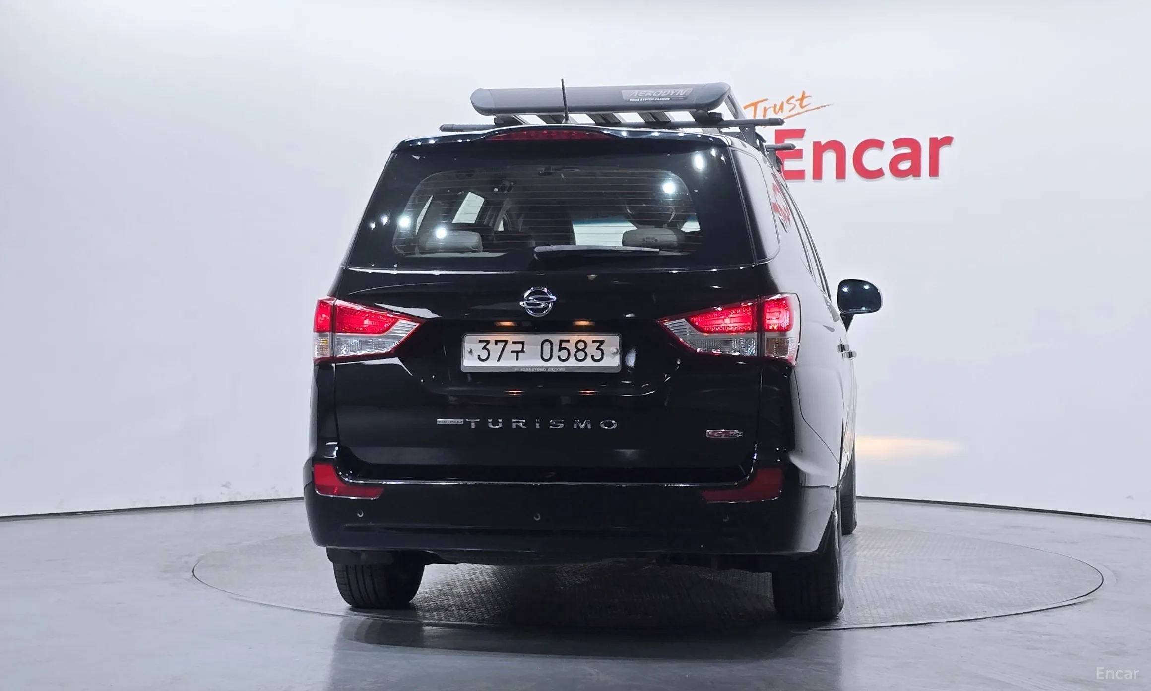KG Mobility (SsangYong) Korando Turismo превью 4