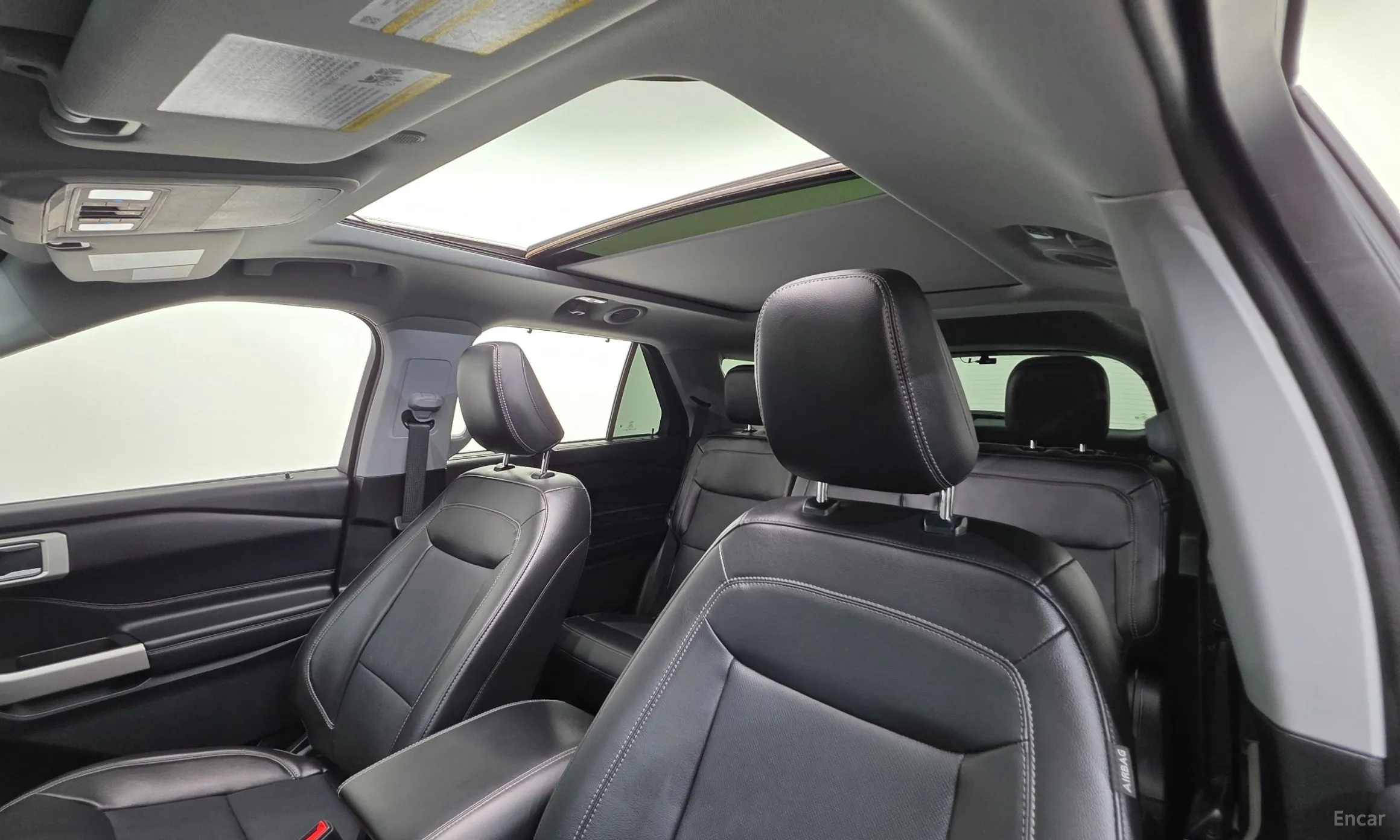 Ford Explorer 6th Generation превью 11