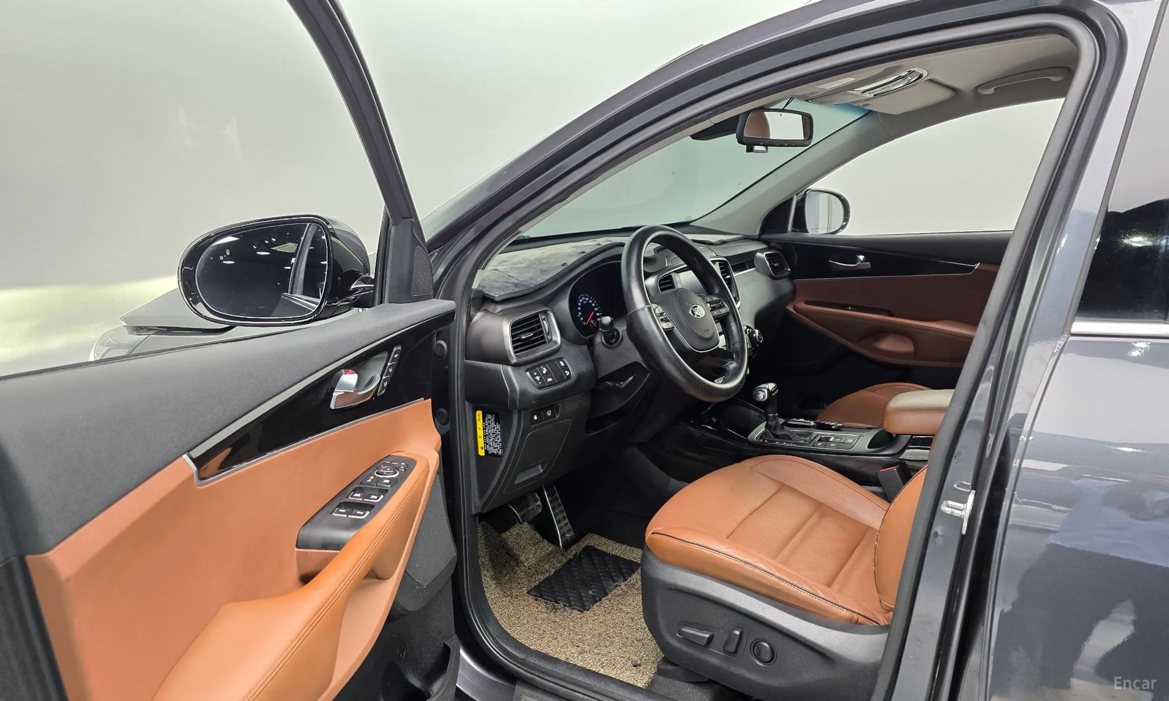 Kia Sorento превью 10